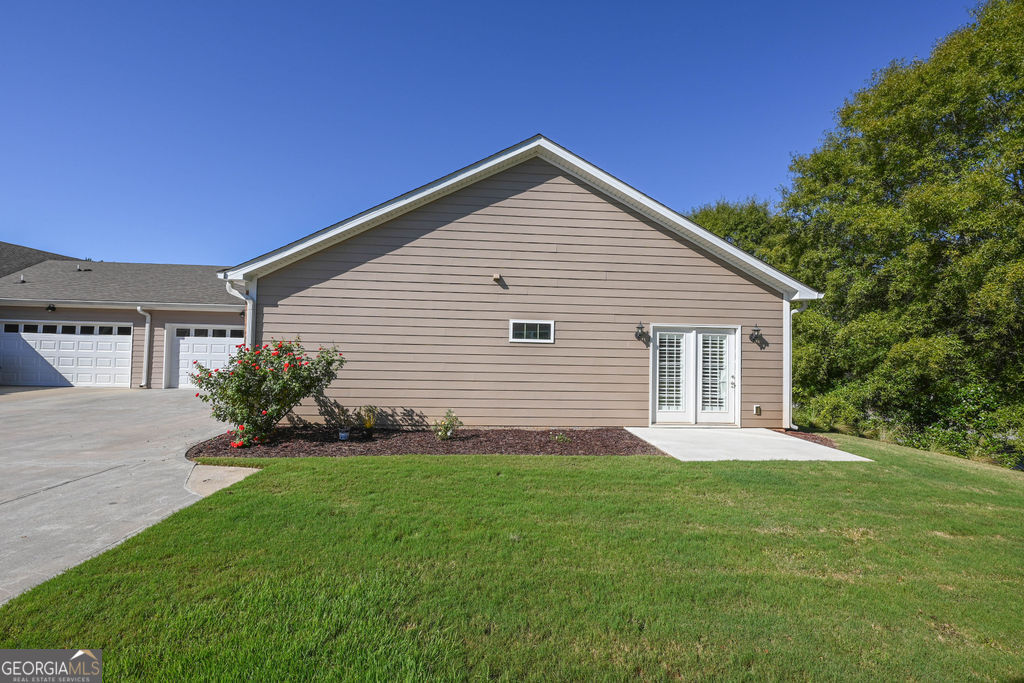 3504 Commonwealth Circle Property Photo 25