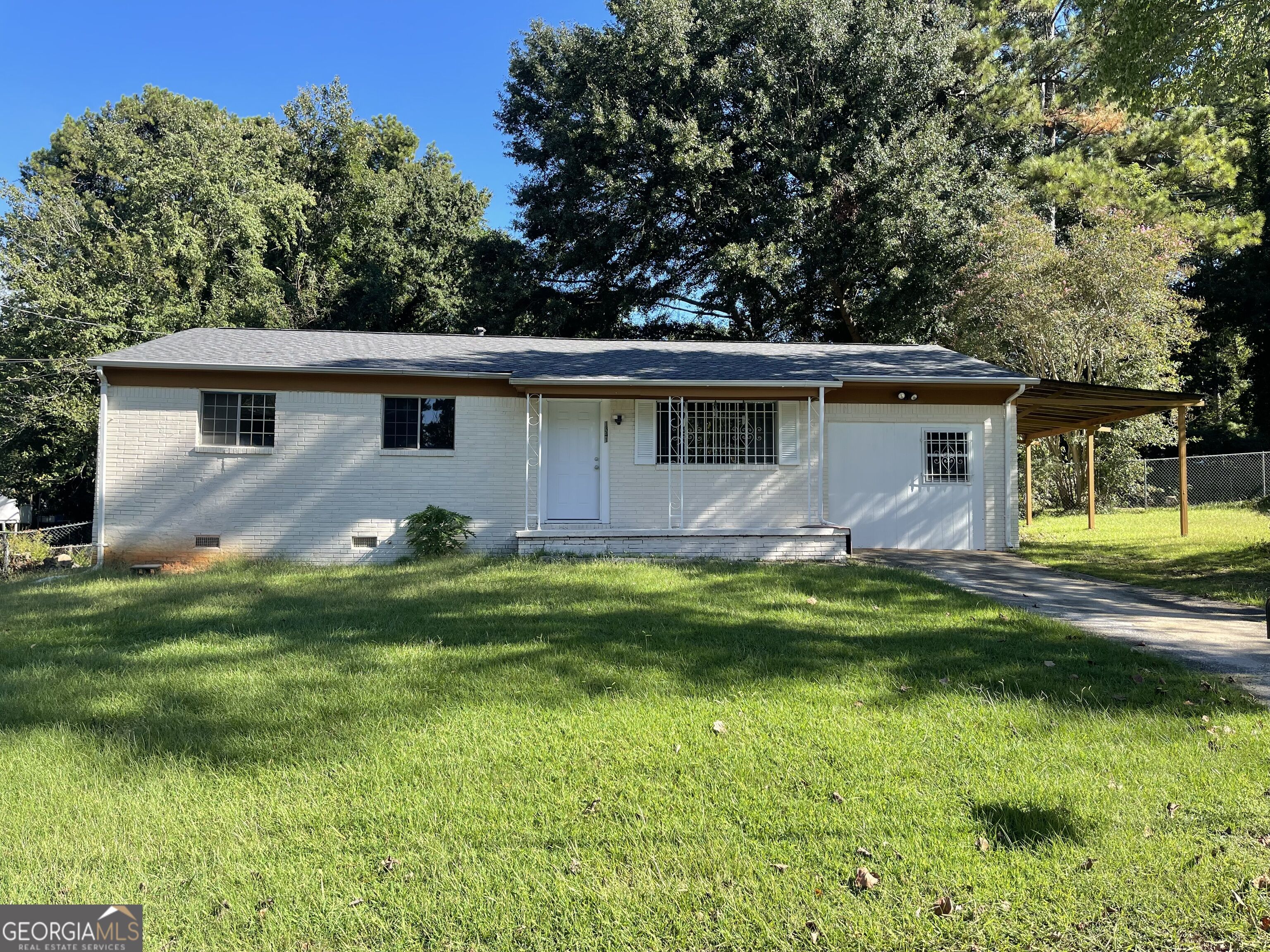 1341 Willow Drive Property Photo 1