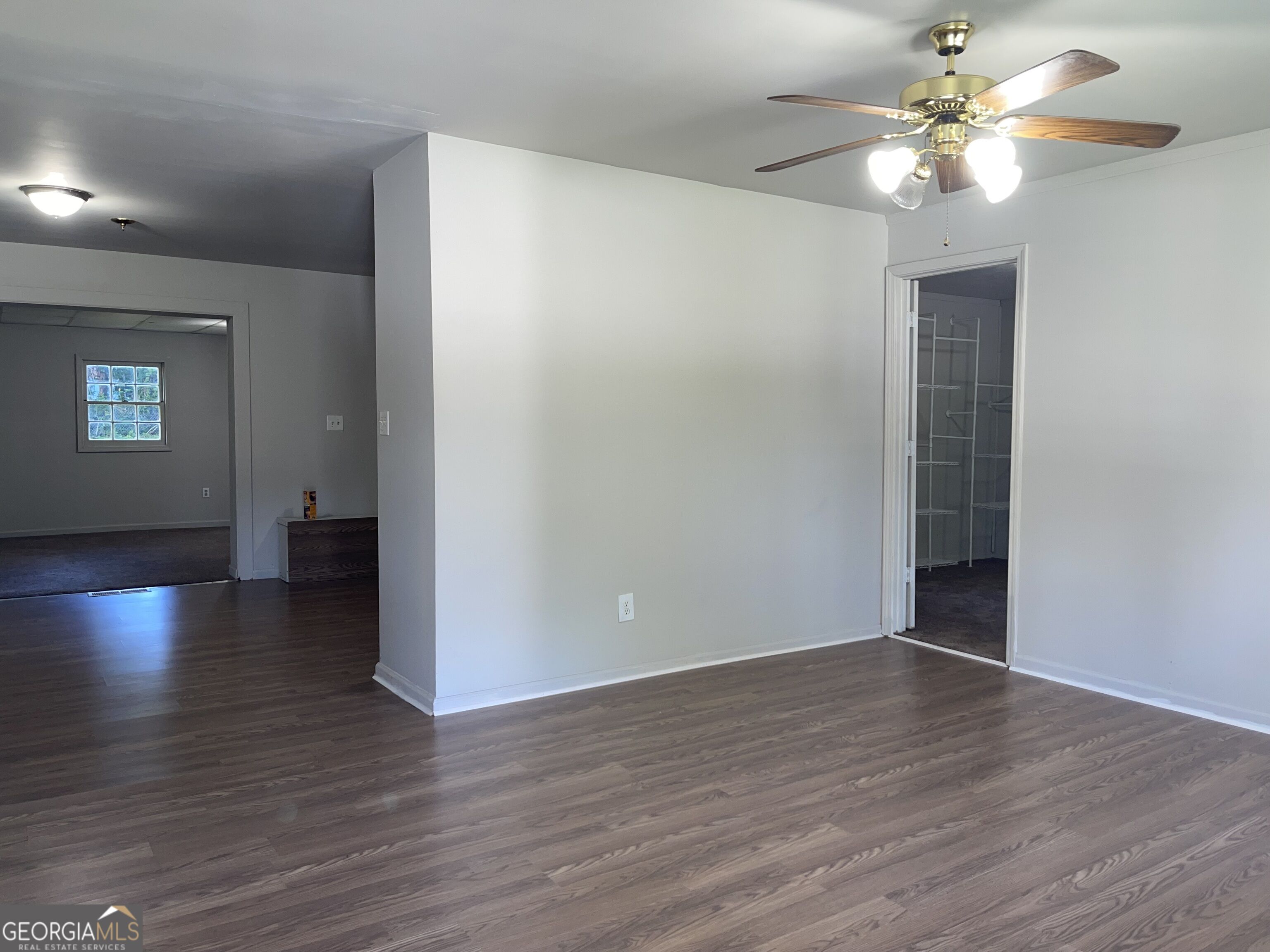 1341 Willow Drive Property Photo 2