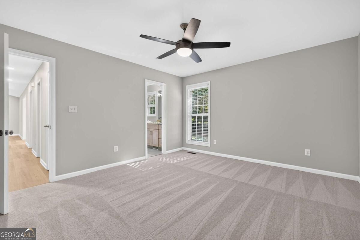 5545 Sallee Drive Property Photo 17