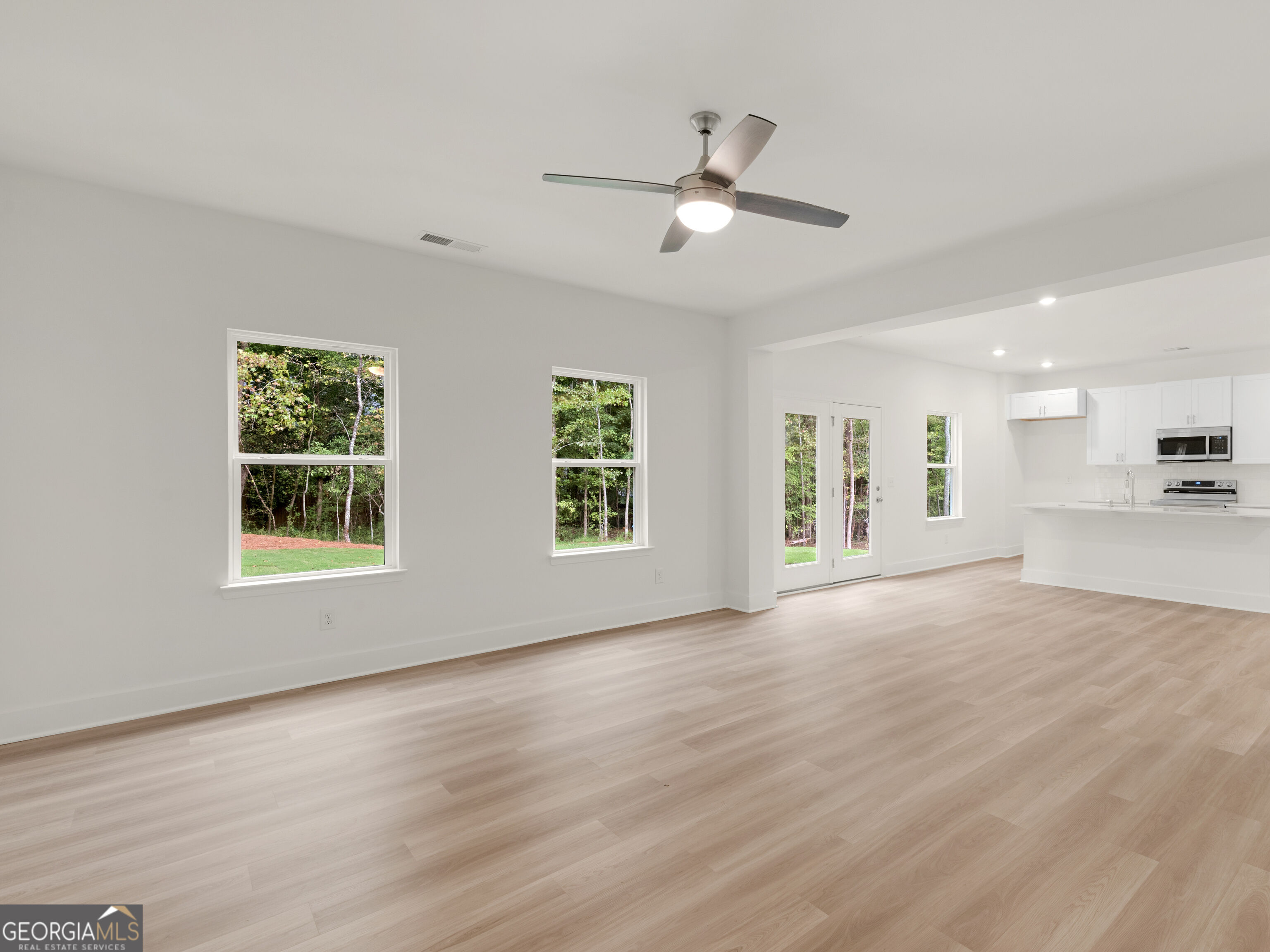 1347 Johnson Road Sw Property Photo 9