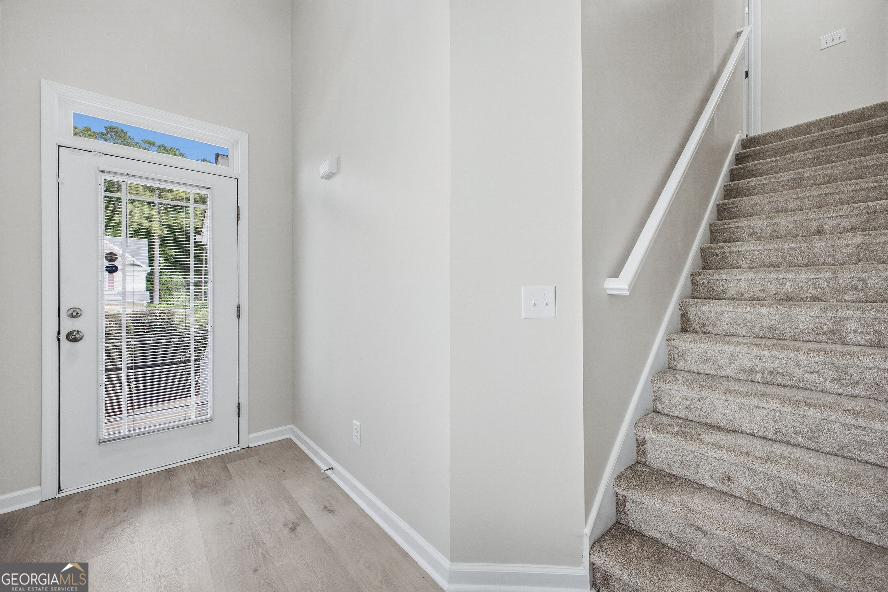 8133 Brookbend Drive Property Photo 4