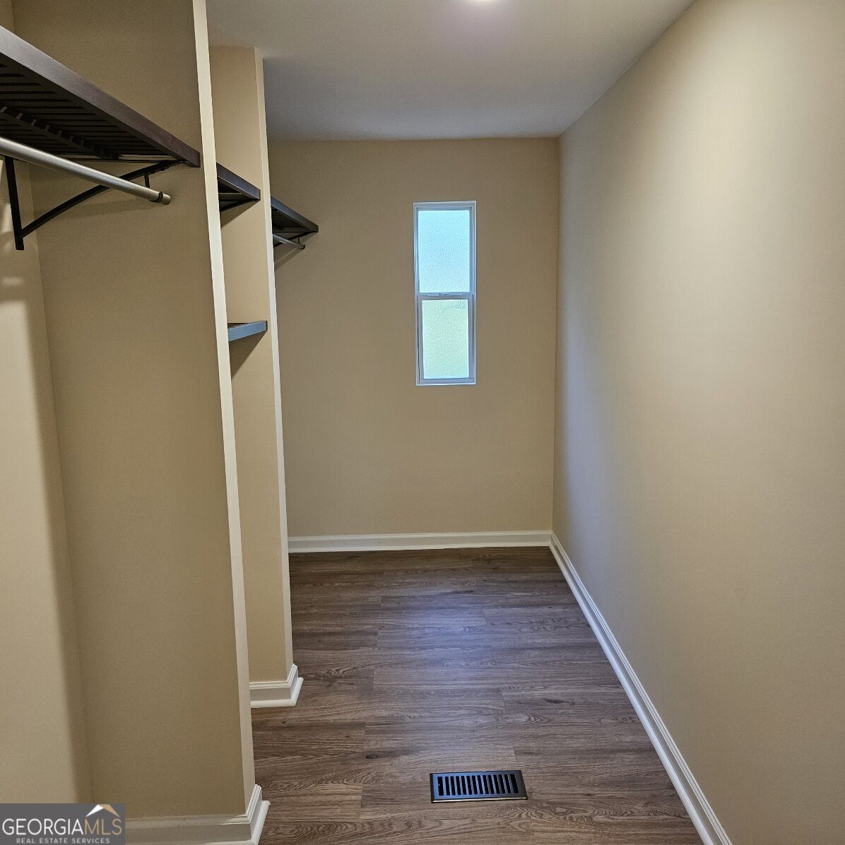 1196 Hendricks Road Property Photo 15