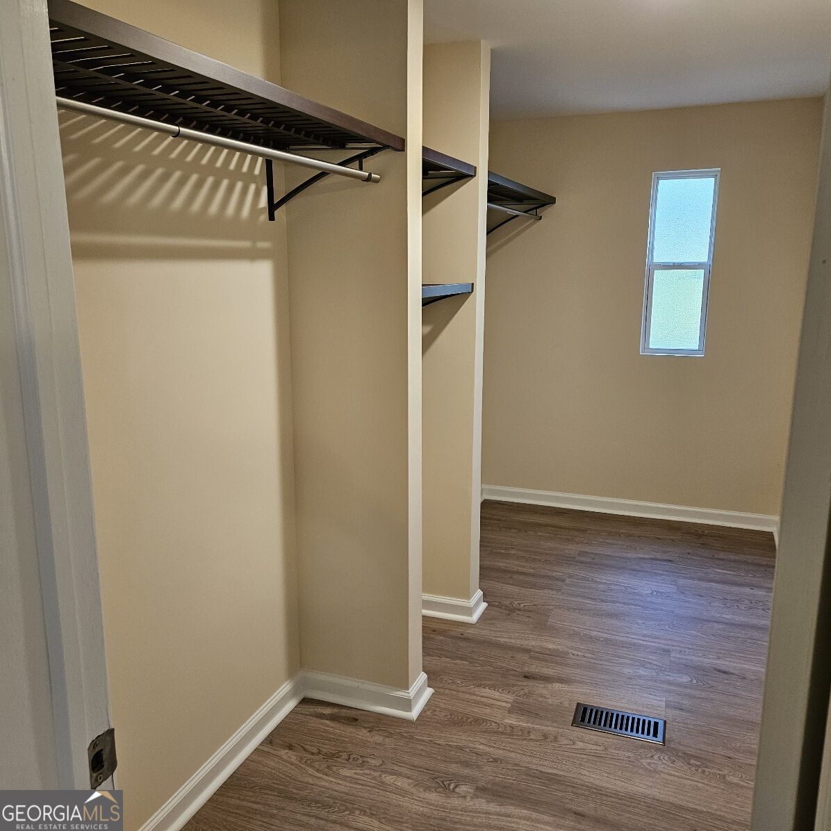 1196 Hendricks Road Property Photo 16