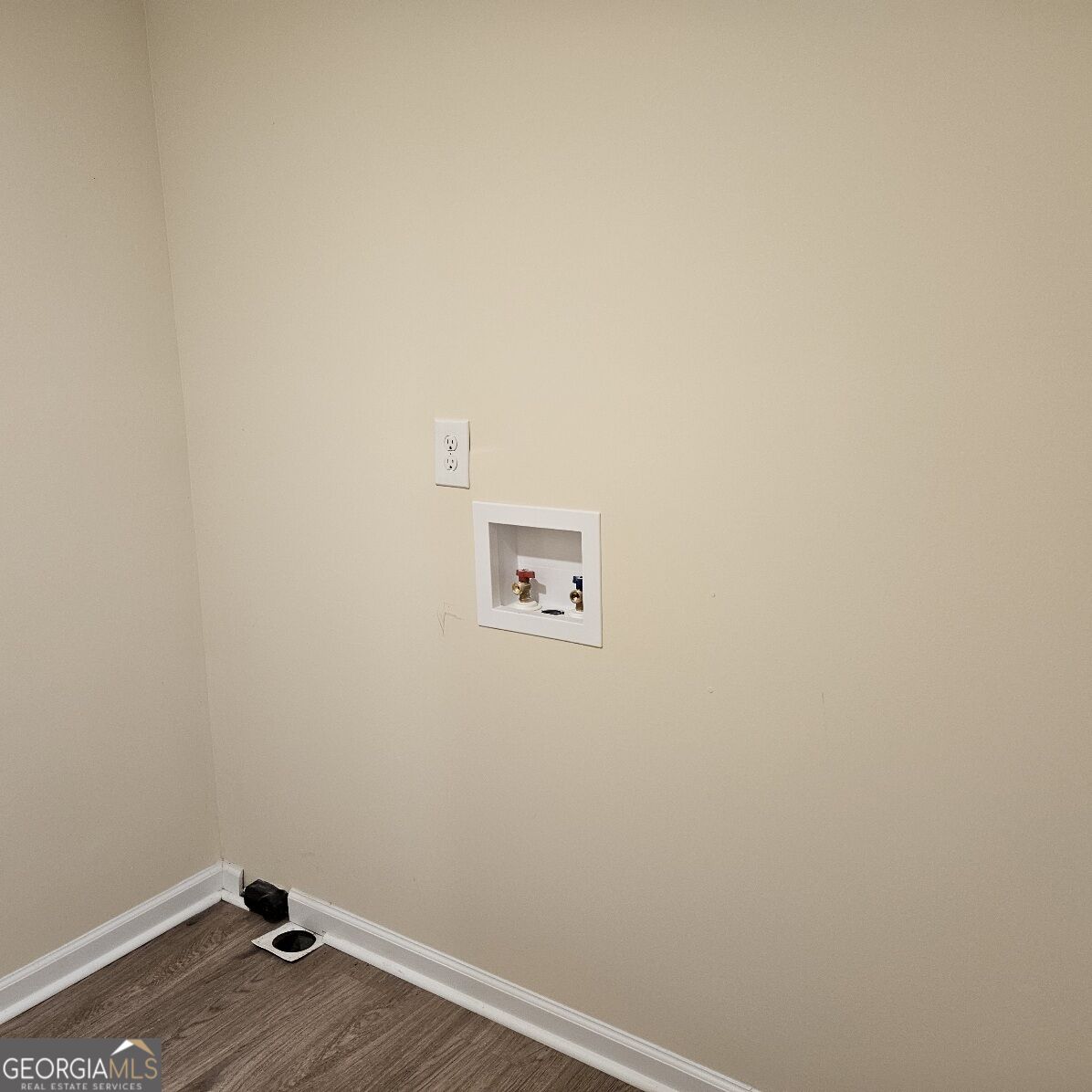 1196 Hendricks Road Property Photo 36