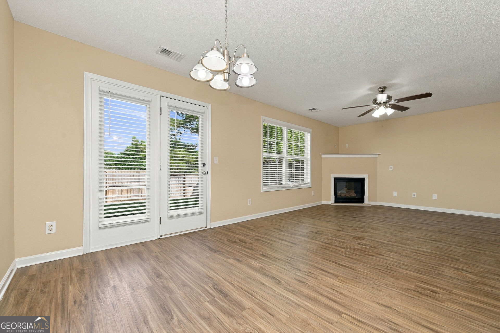 55 Chandler Trace Property Photo 5