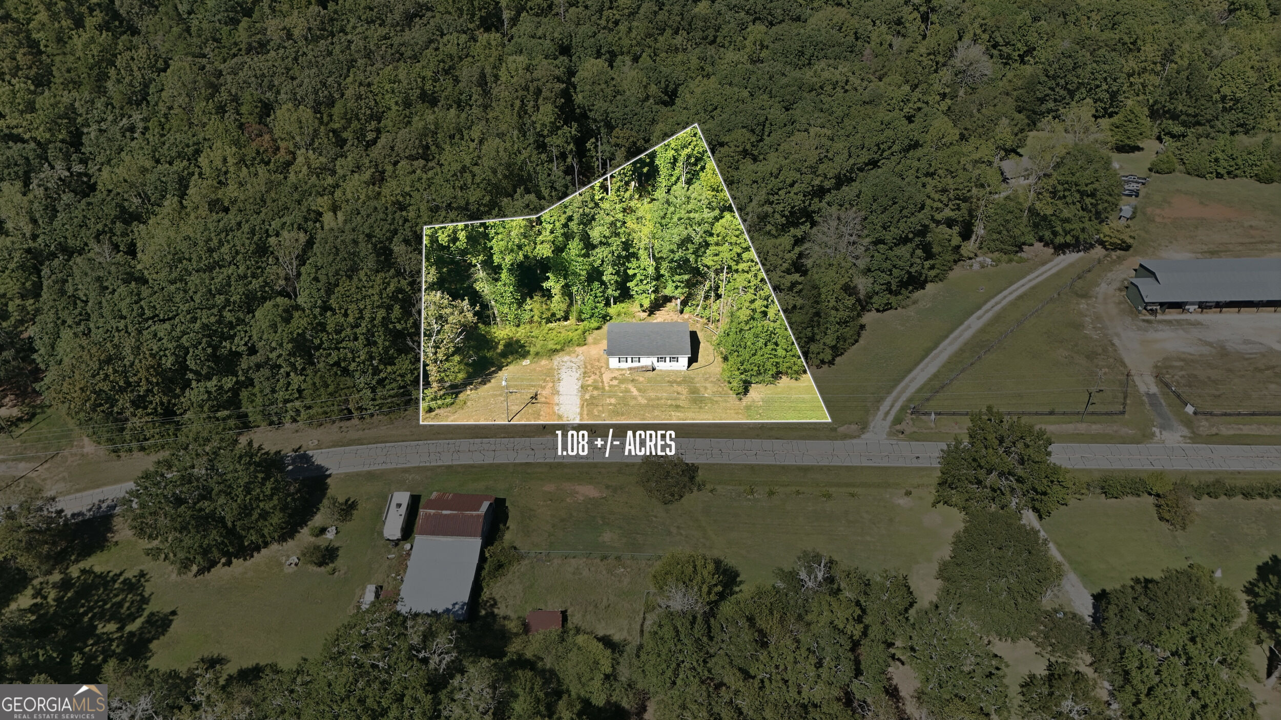 2421 E Silver Shoals Road Property Photo 2