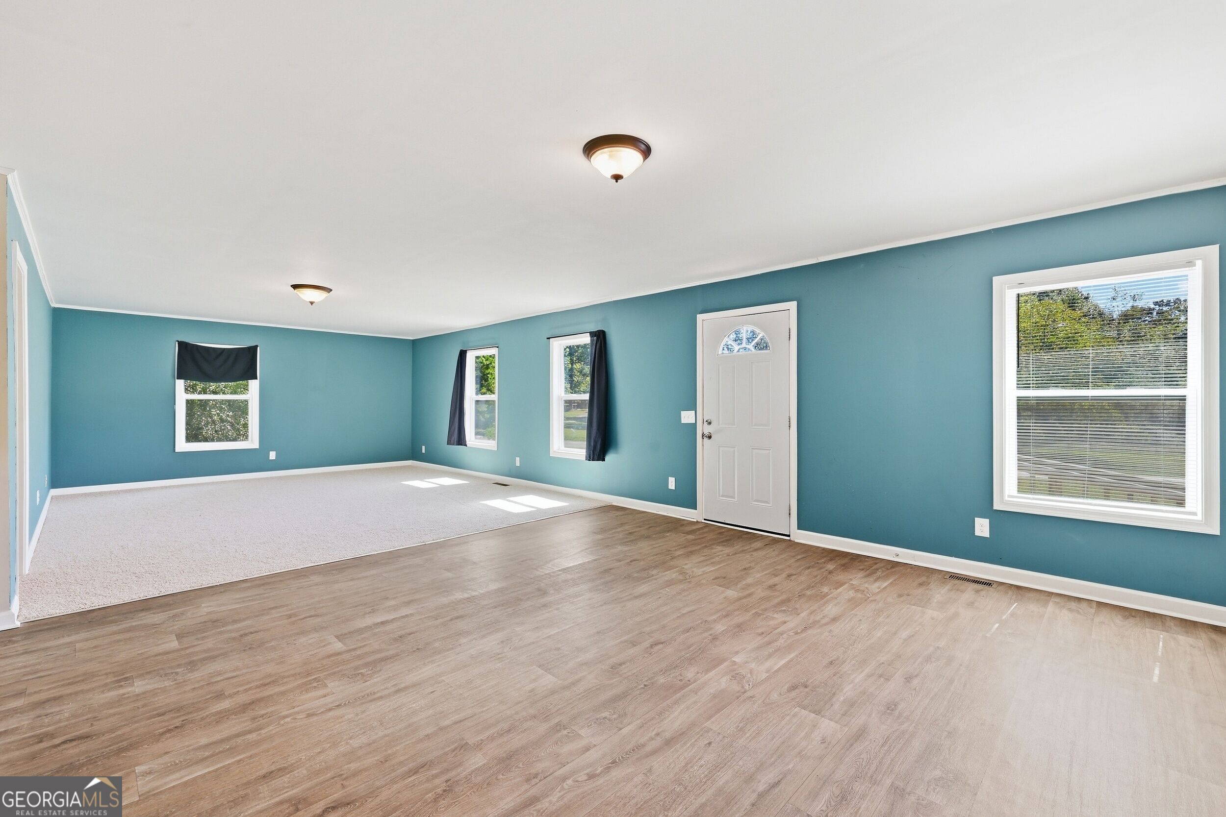 2421 E Silver Shoals Road Property Photo 7