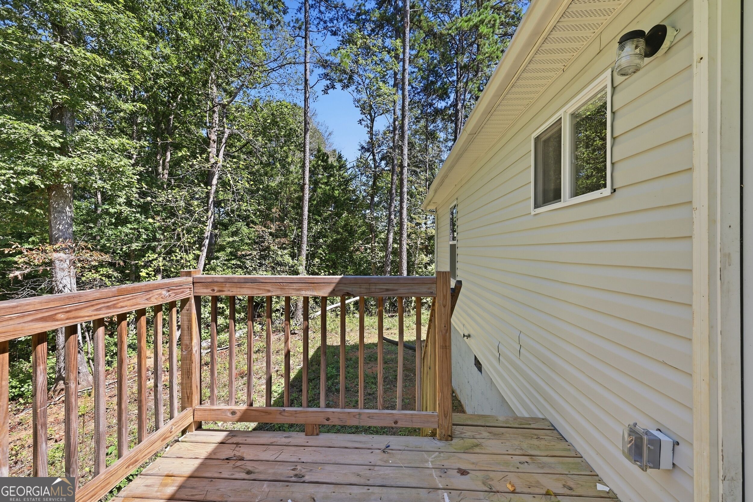 2421 E Silver Shoals Road Property Photo 16