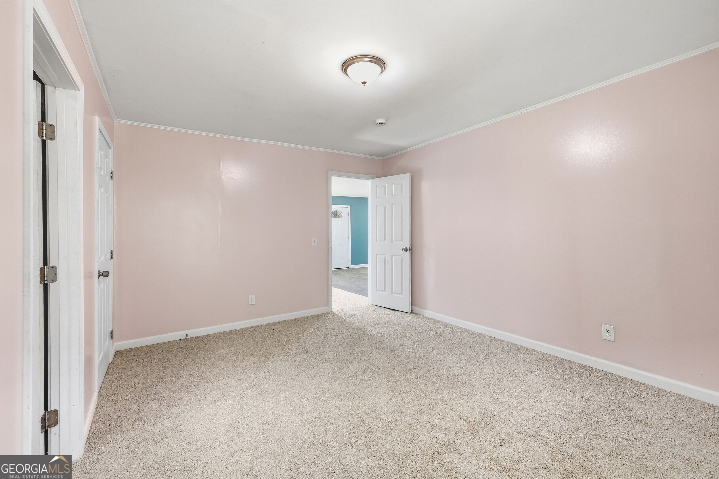 2421 E Silver Shoals Road Property Photo 23