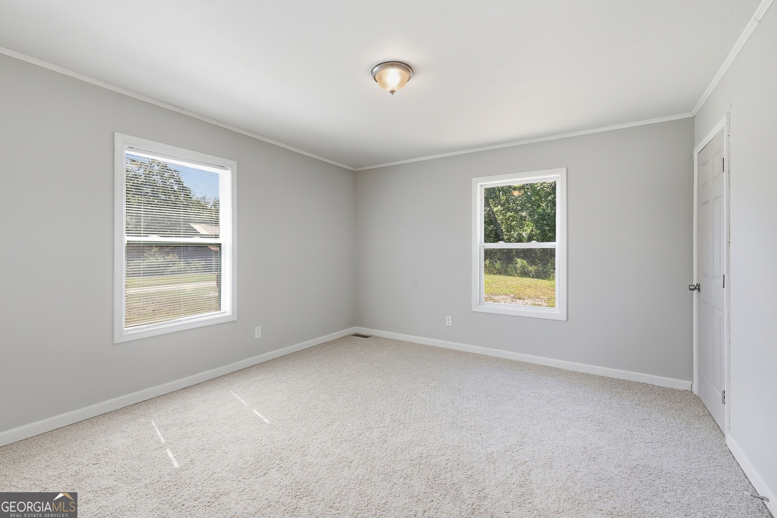 2421 E Silver Shoals Road Property Photo 28