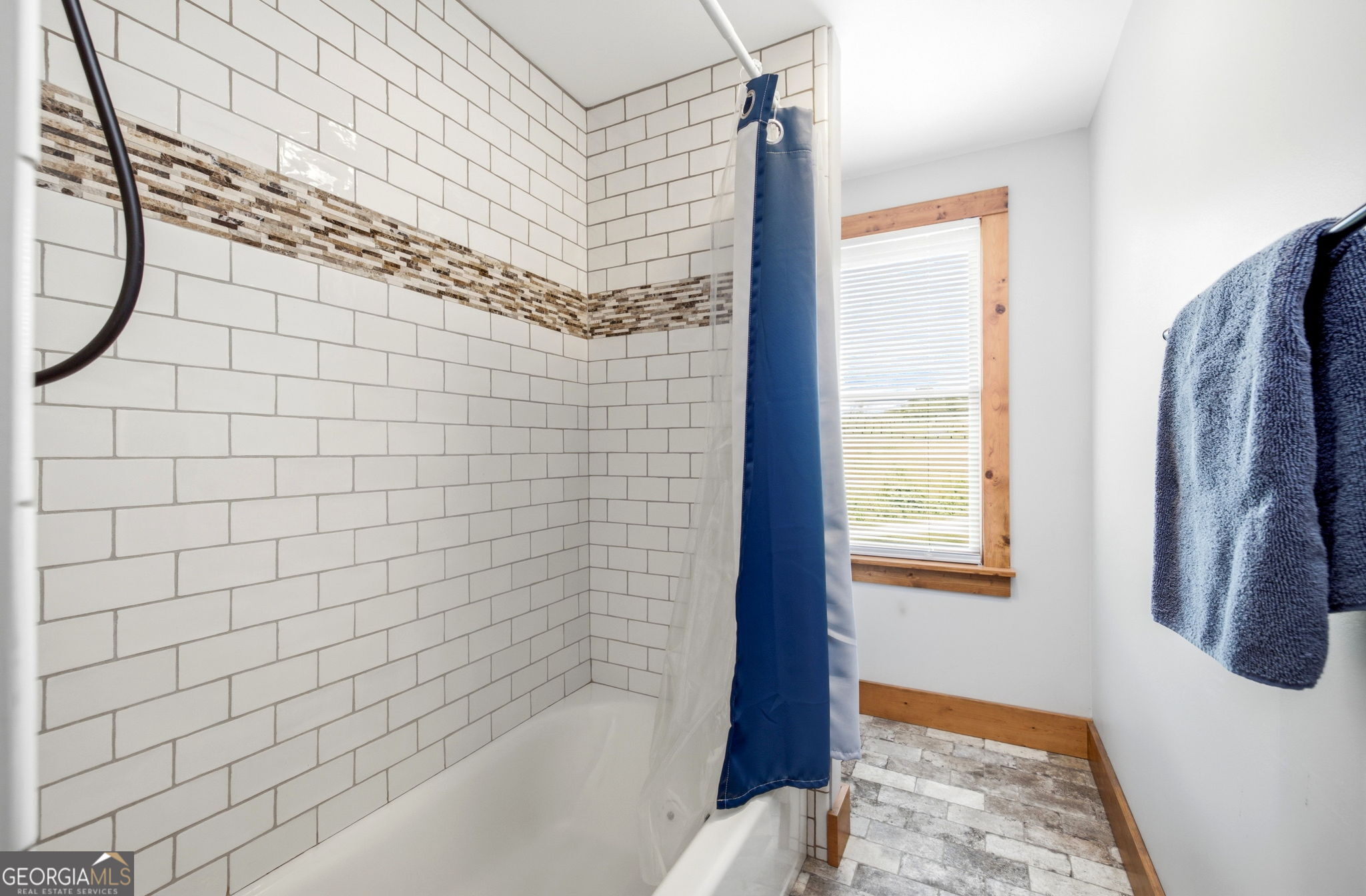 938 Waters Street W Property Photo 32