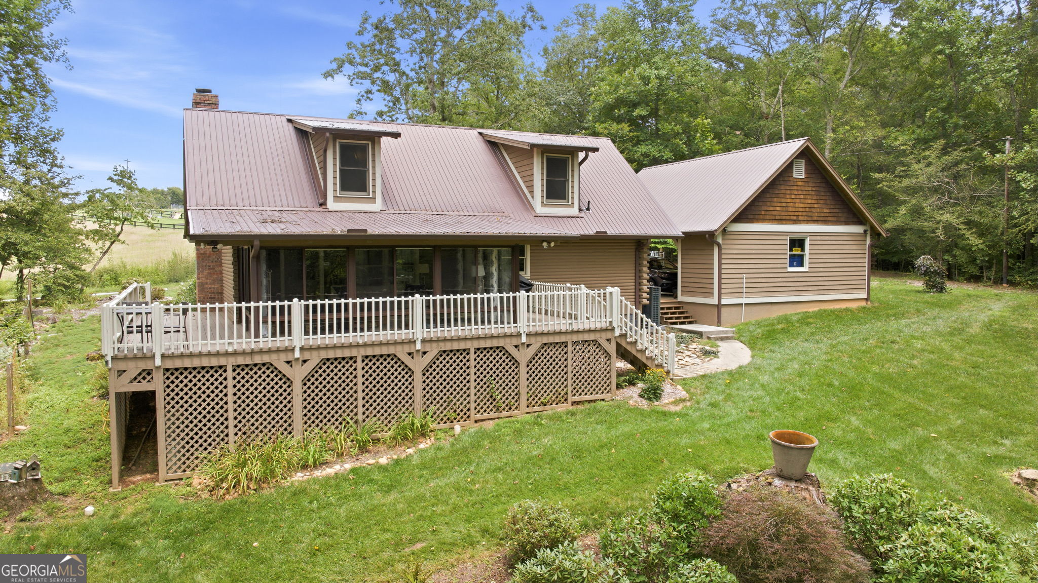 938 Waters Street W Property Photo 48