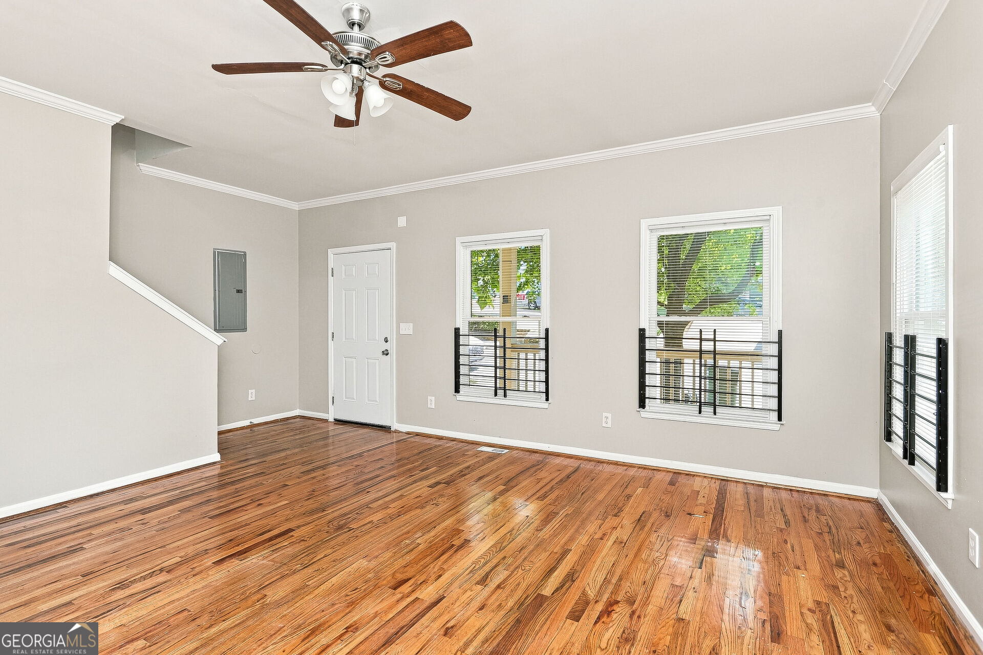 697 Cooper Street Sw Property Photo 5