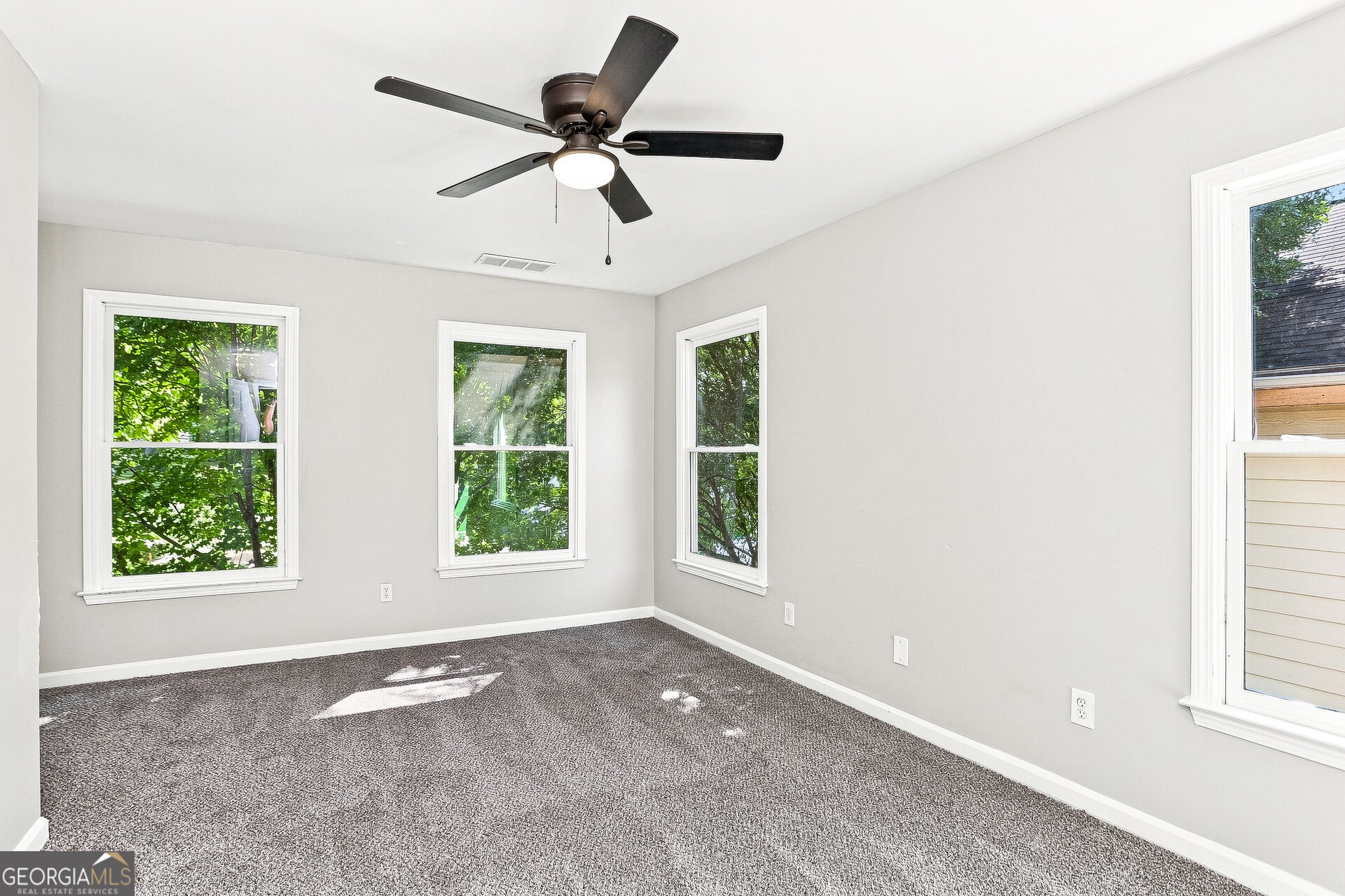 697 Cooper Street Sw Property Photo 17