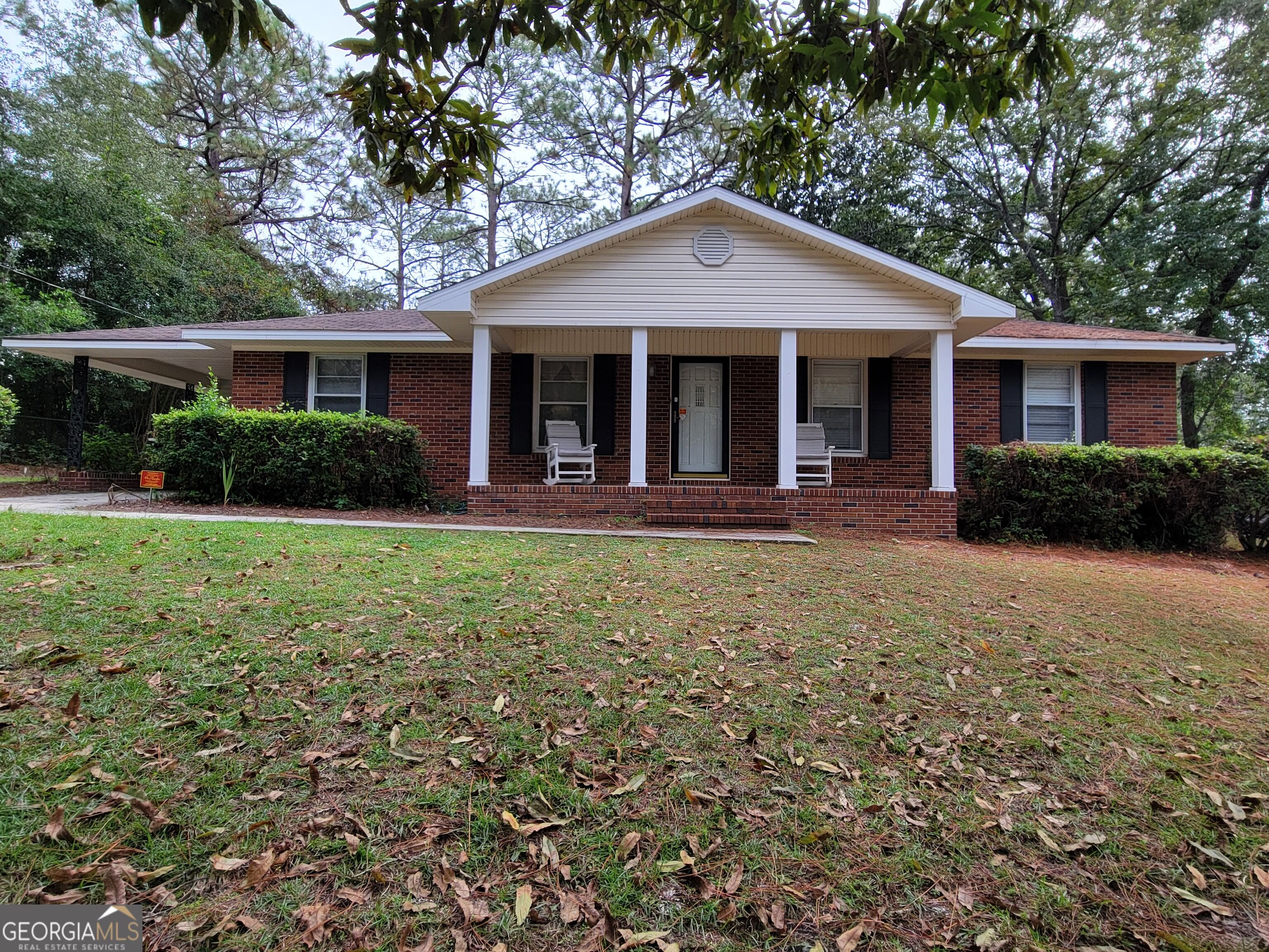 107 Nottingham Trail Property Photo 4