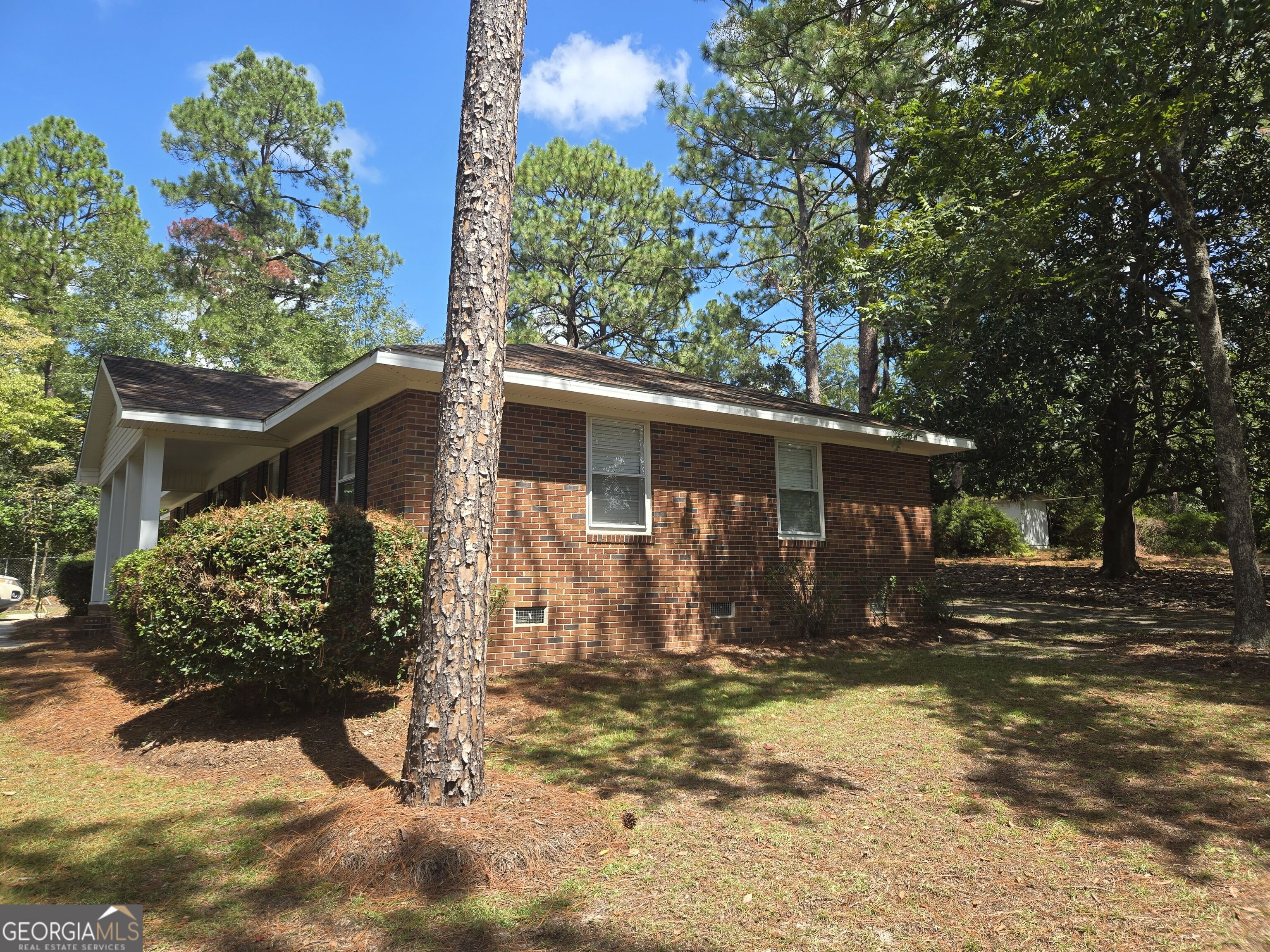 107 Nottingham Trail Property Photo 10