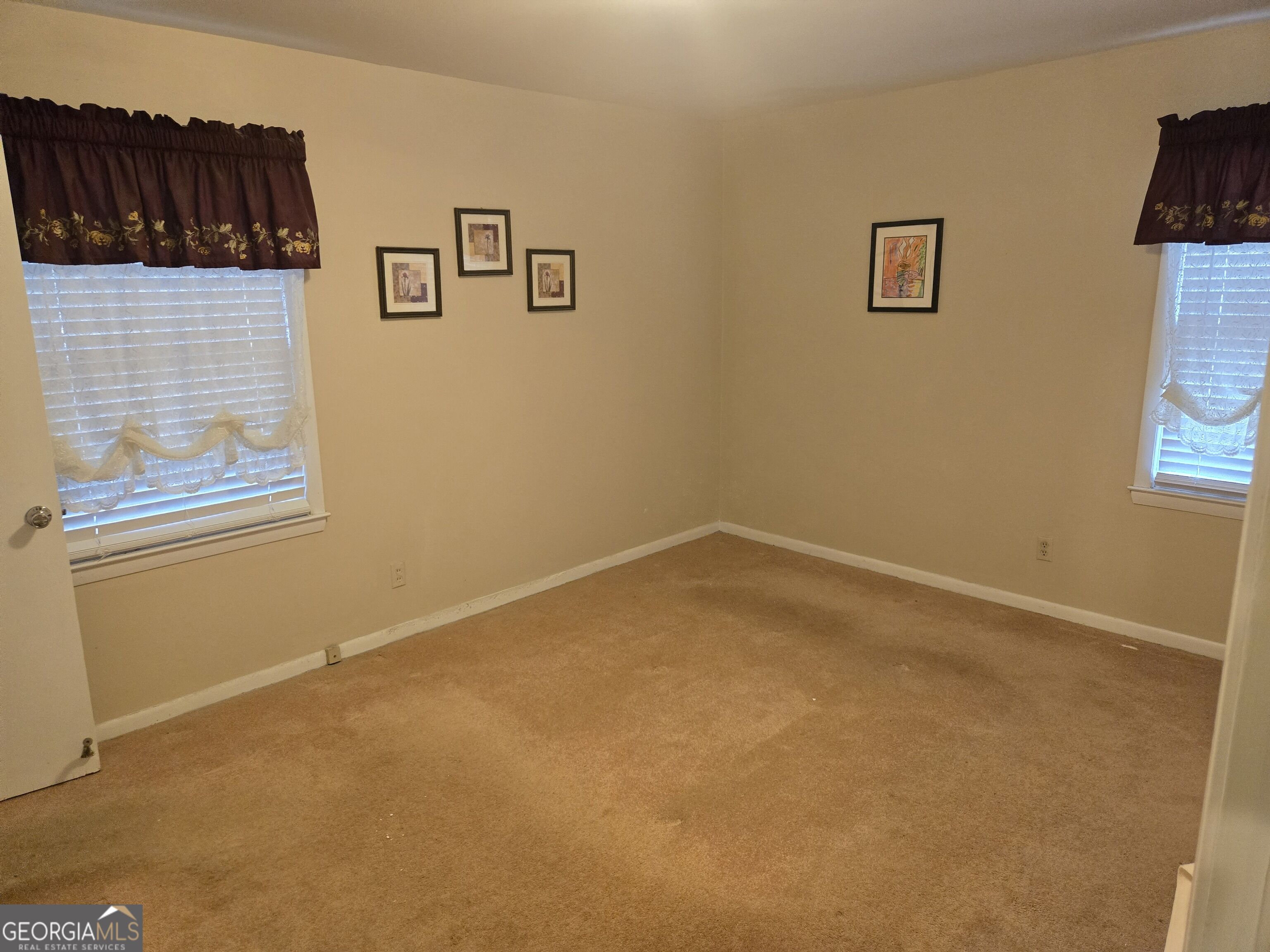107 Nottingham Trail Property Photo 29