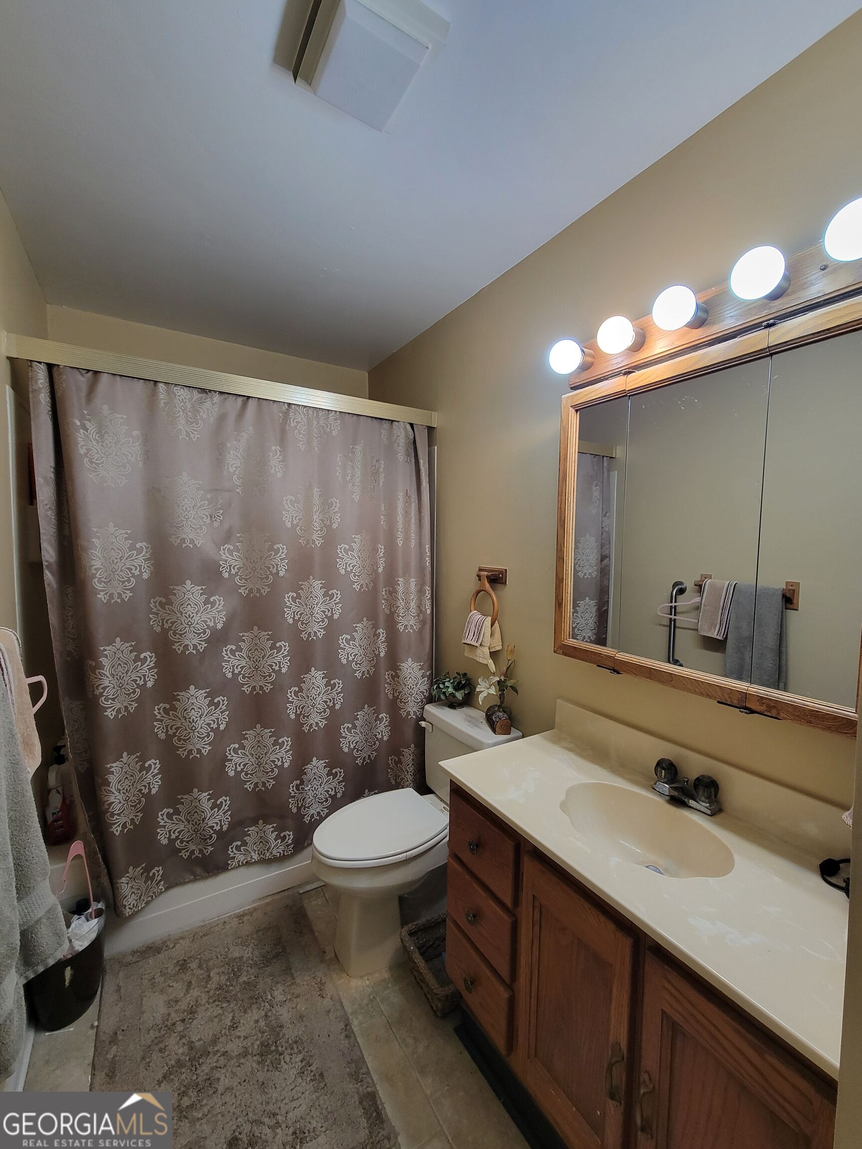 107 Nottingham Trail Property Photo 40