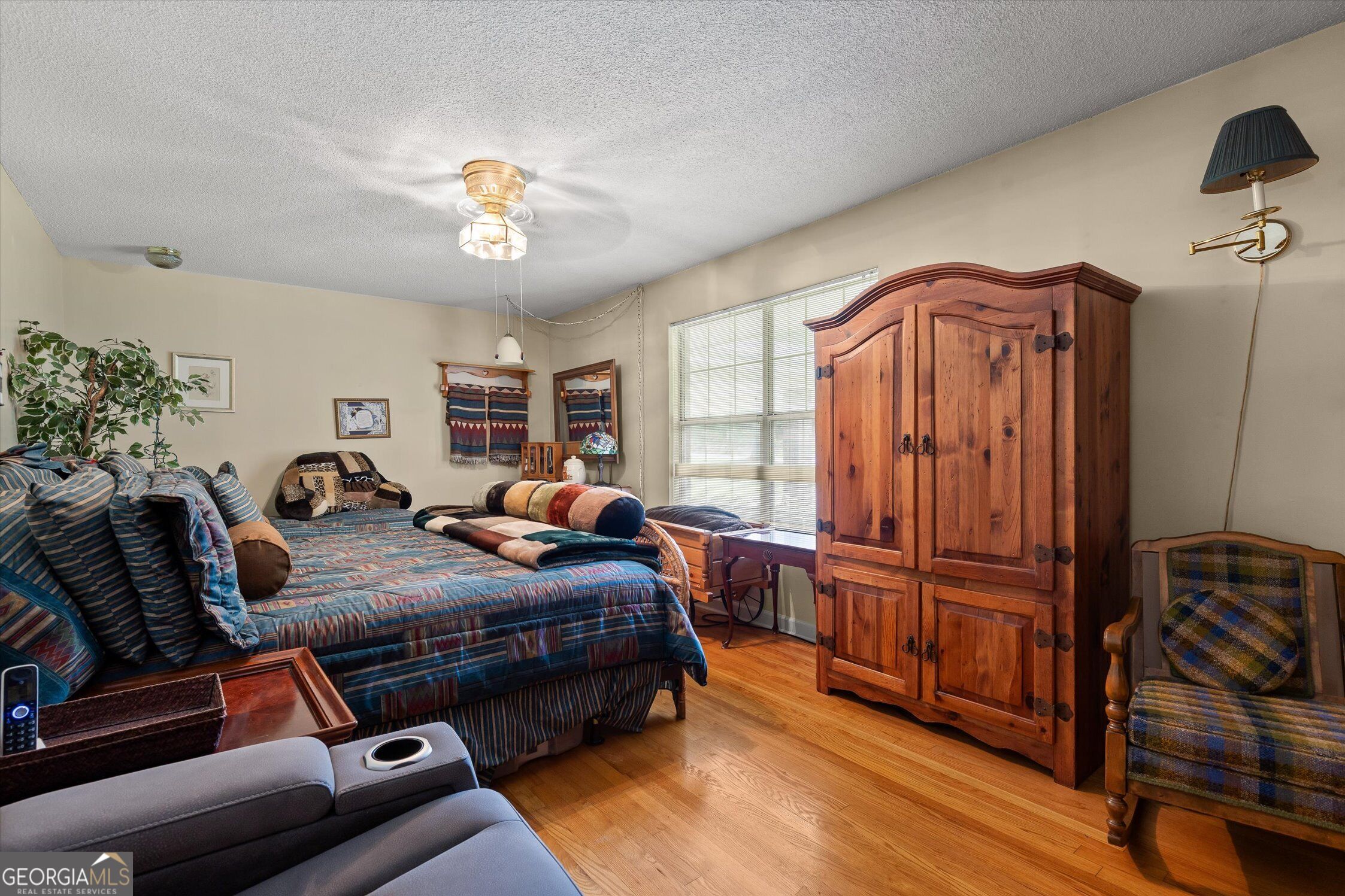 5652 Old Hunter Road Property Photo 17