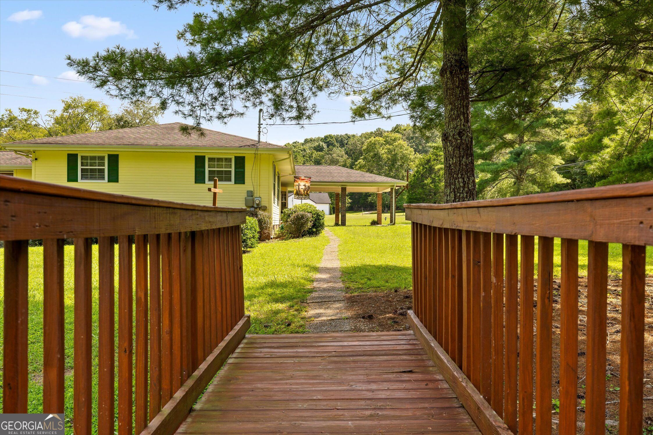 5652 Old Hunter Road Property Photo 32