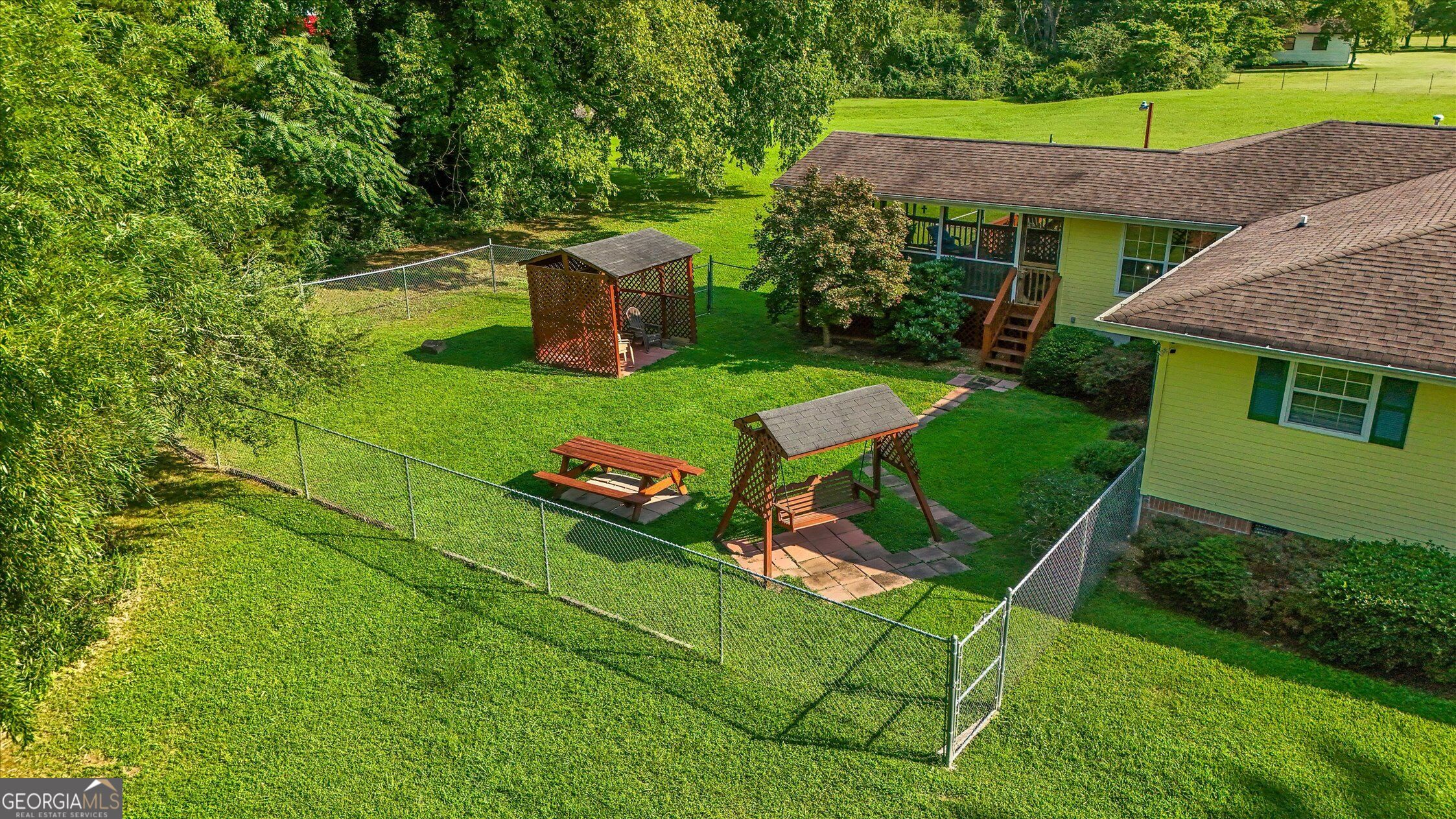 5652 Old Hunter Road Property Photo 36