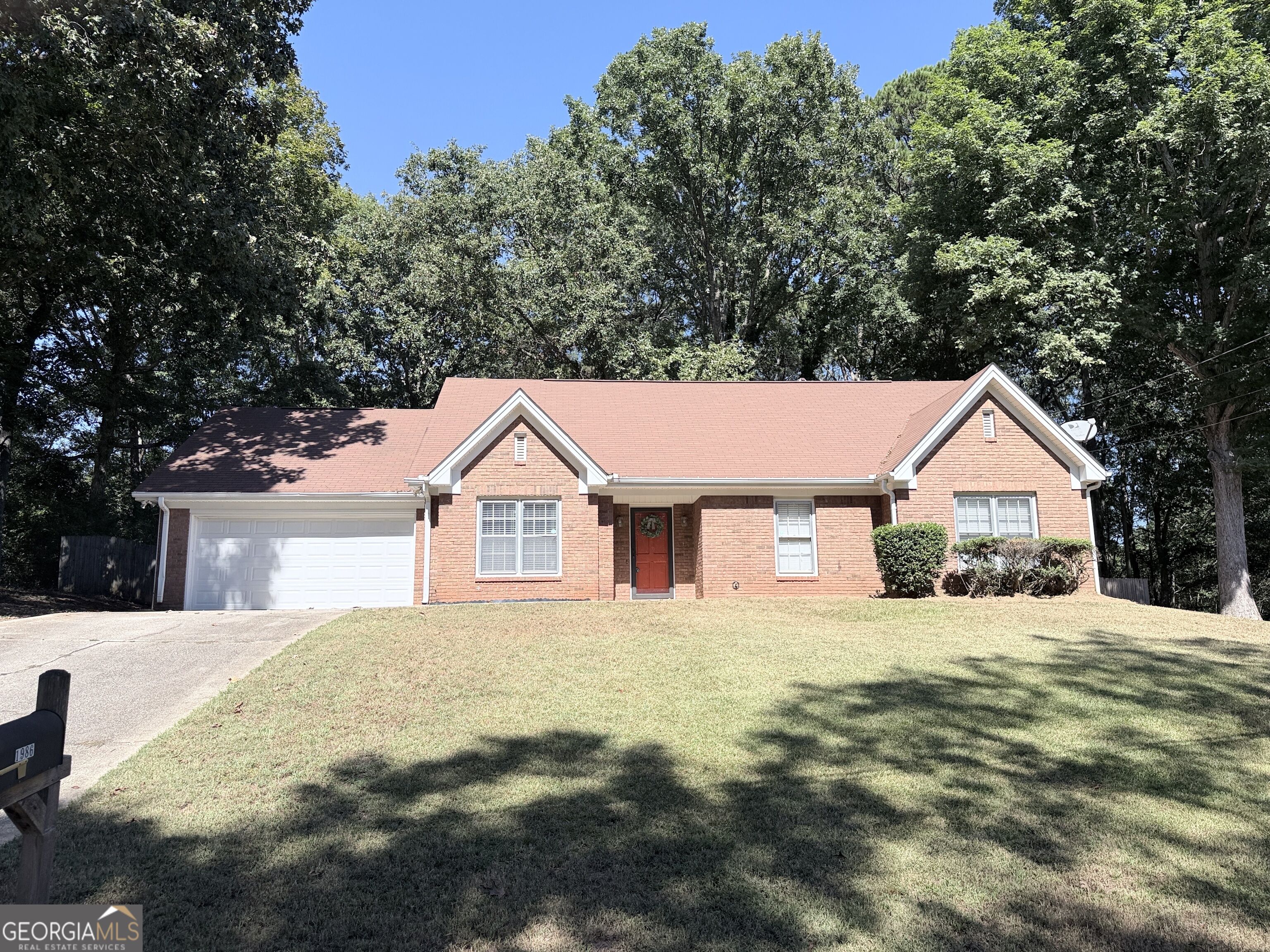 1986 Lou Drive Se Property Photo 2