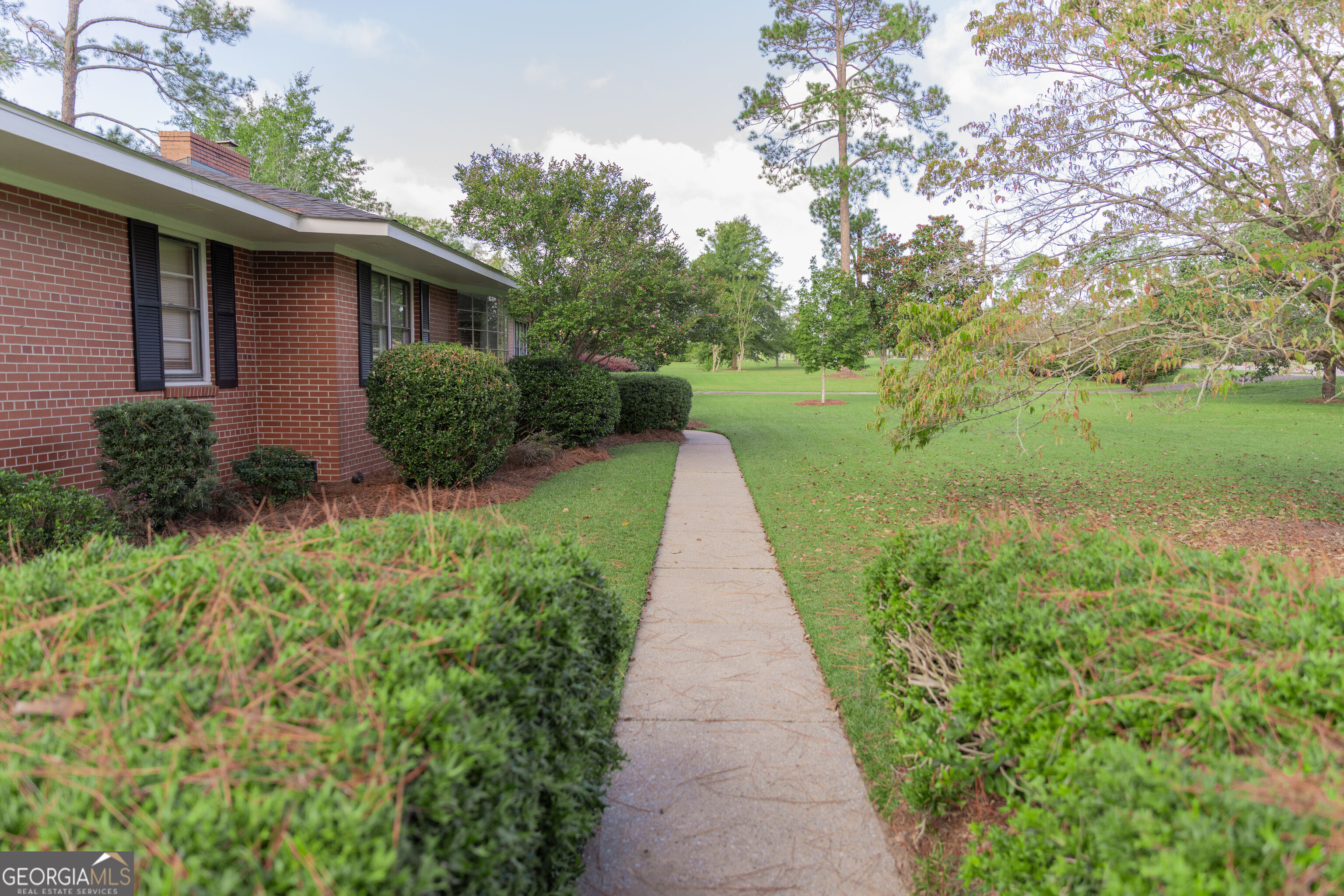 1100 Mount Vernon Road Property Photo 3