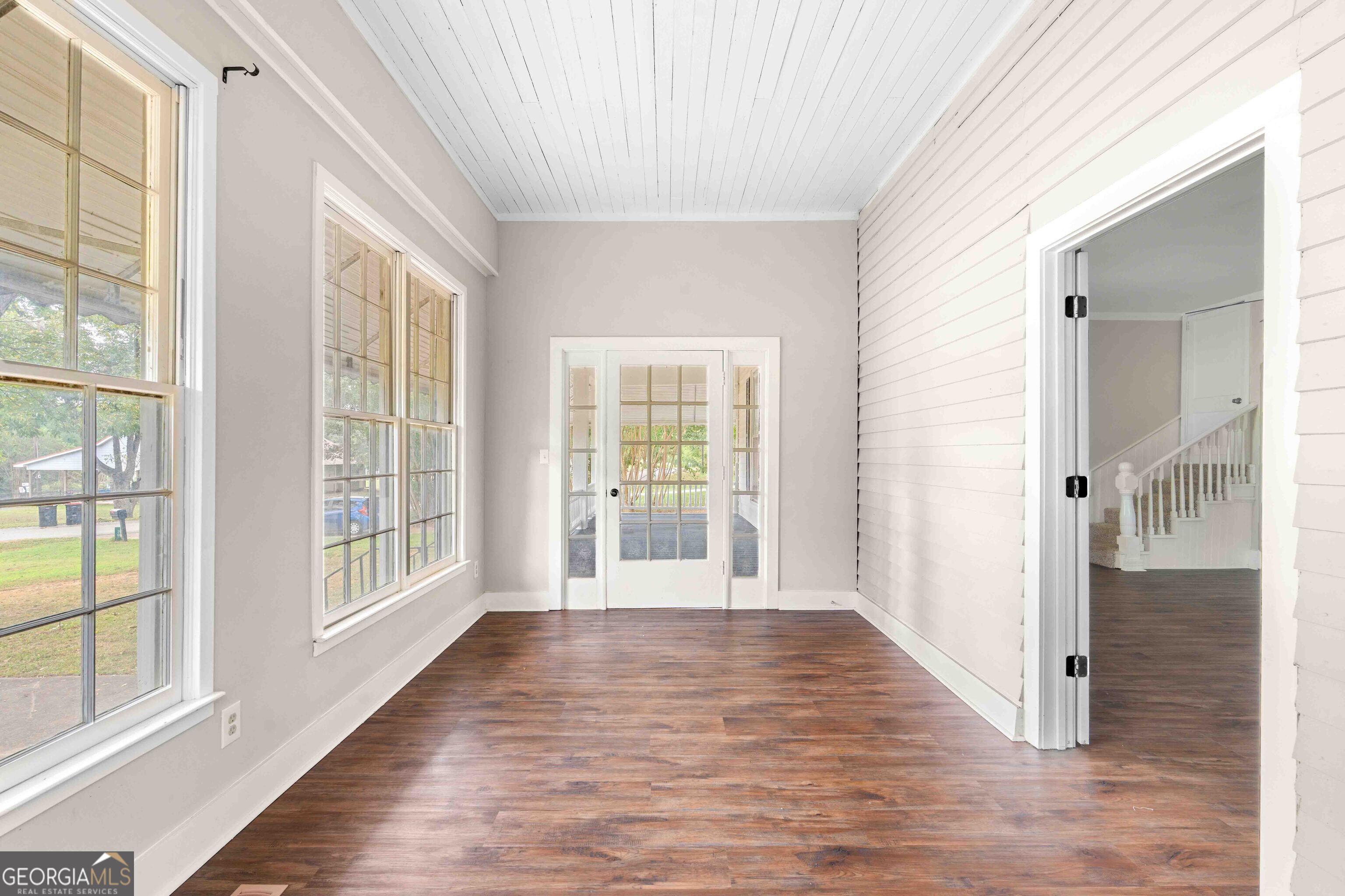 30 Depot Street Property Photo 7