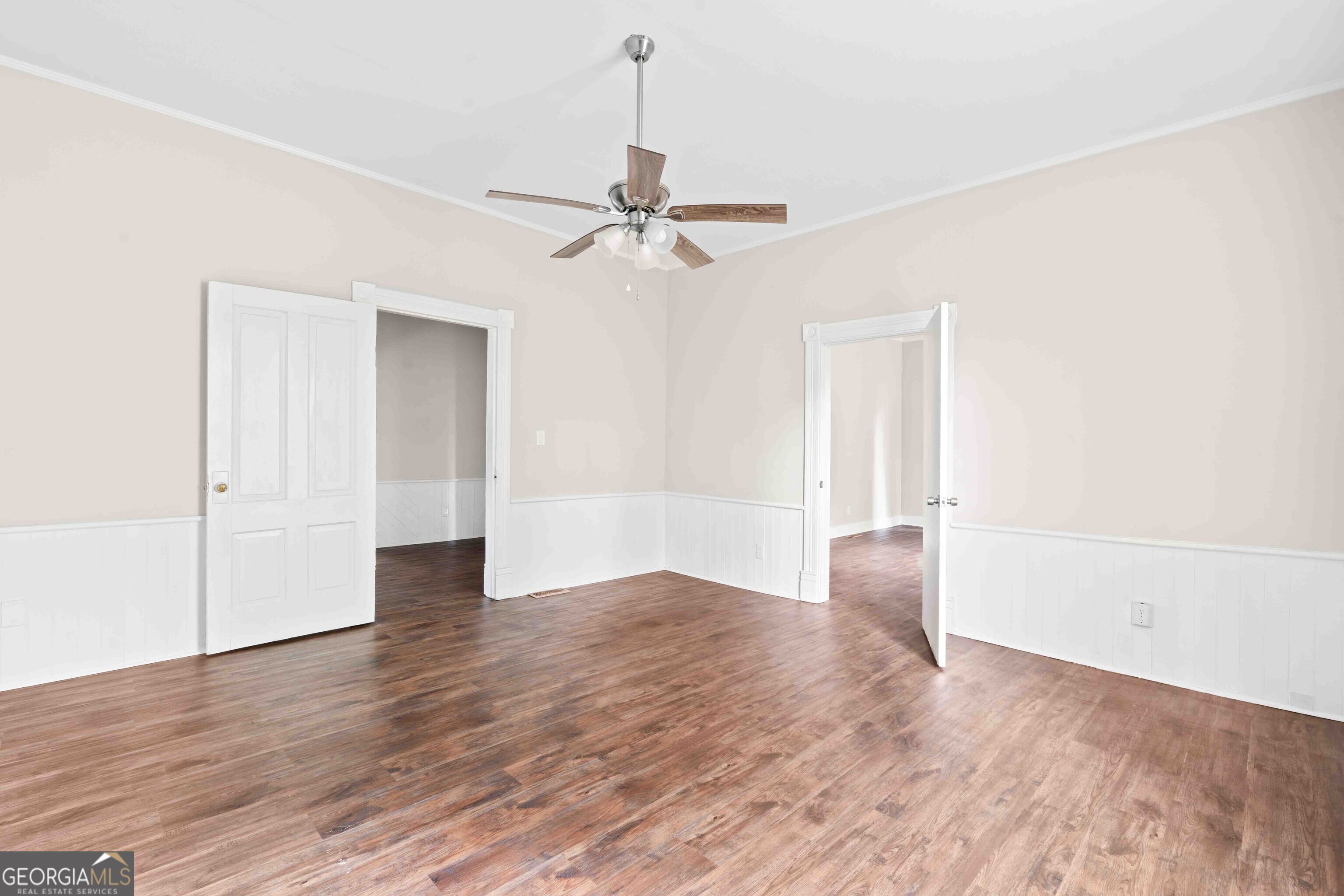 30 Depot Street Property Photo 11