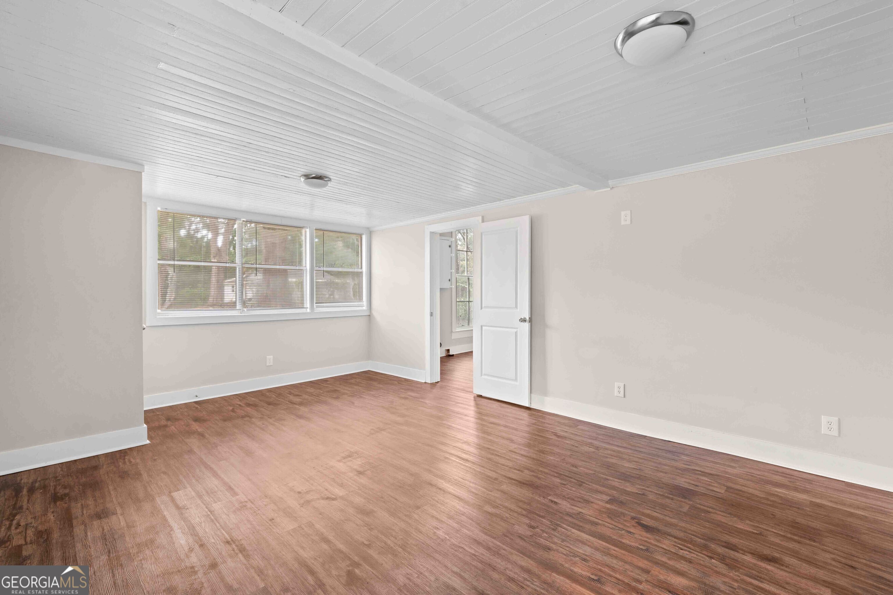30 Depot Street Property Photo 14