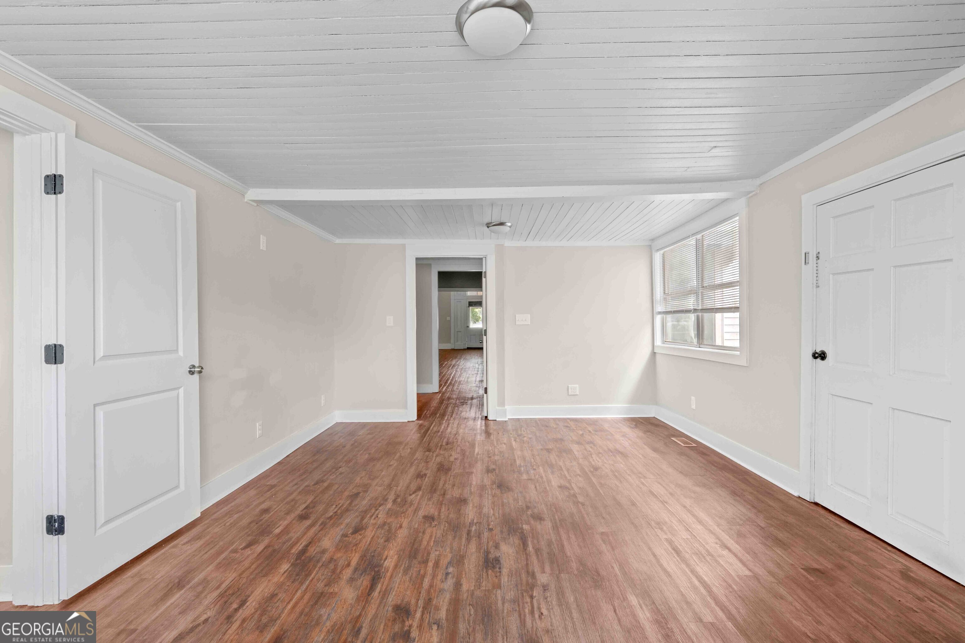 30 Depot Street Property Photo 15