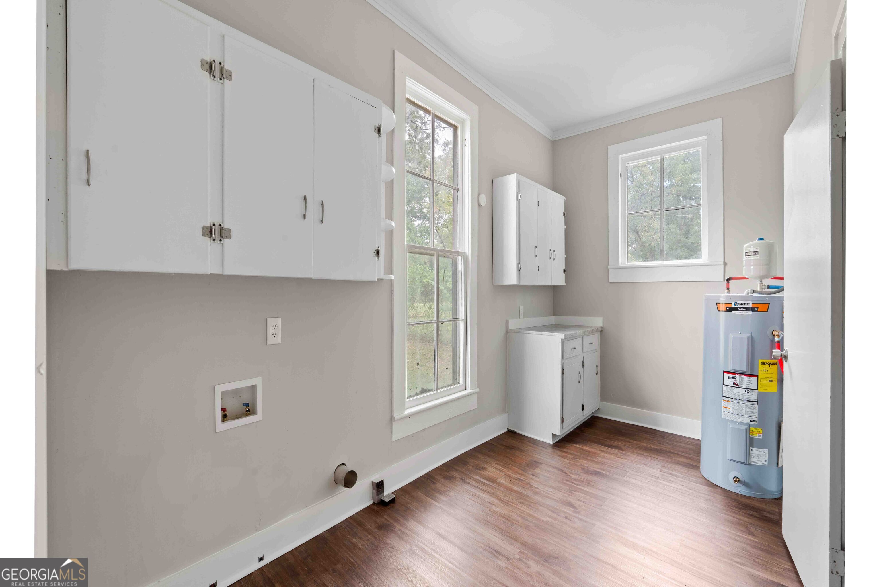 30 Depot Street Property Photo 27