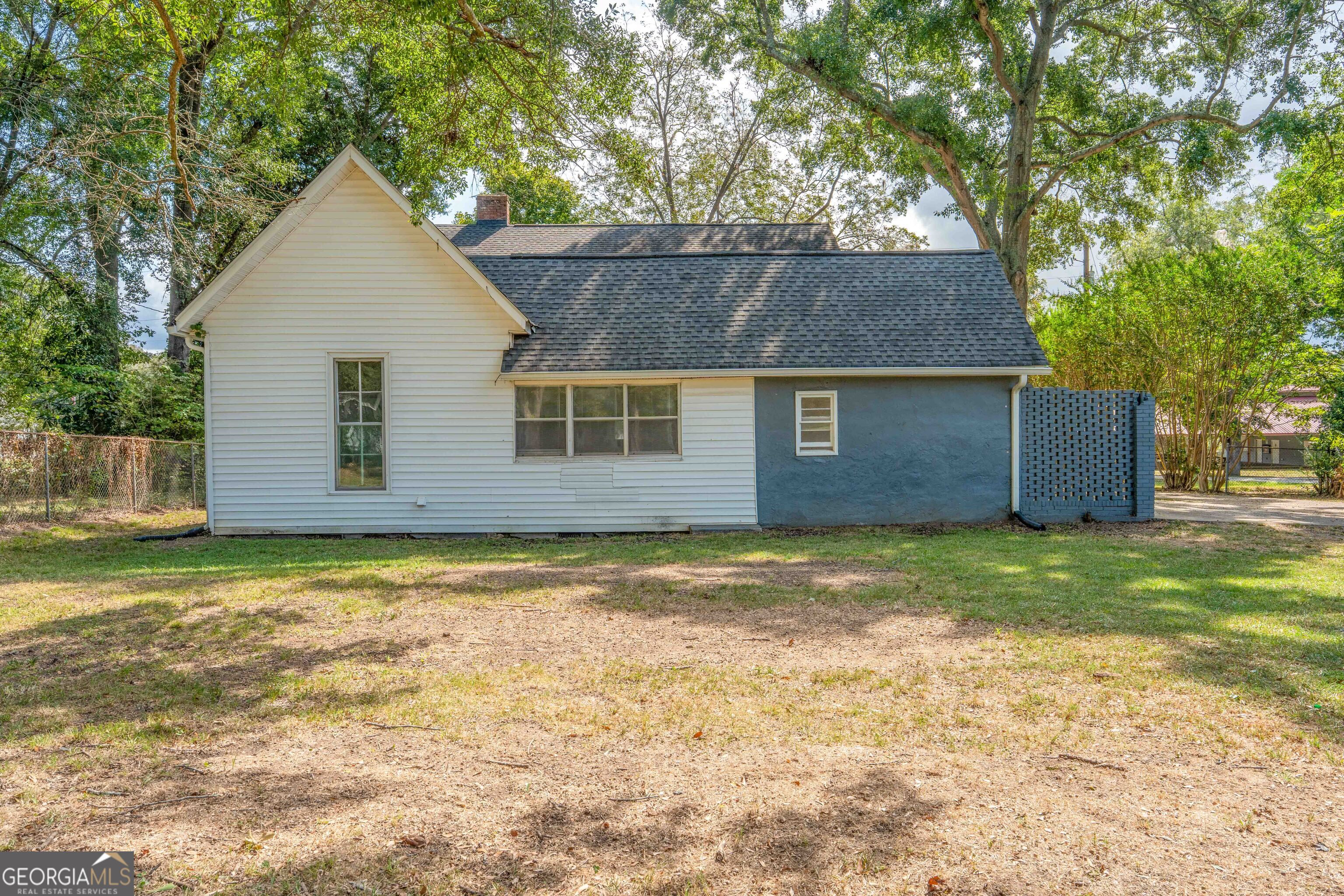 30 Depot Street Property Photo 43