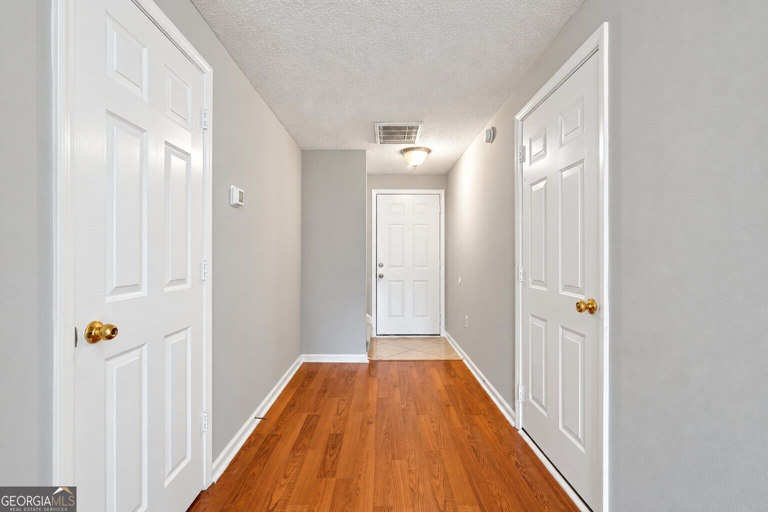 5030 Winfield Drive Property Photo 2