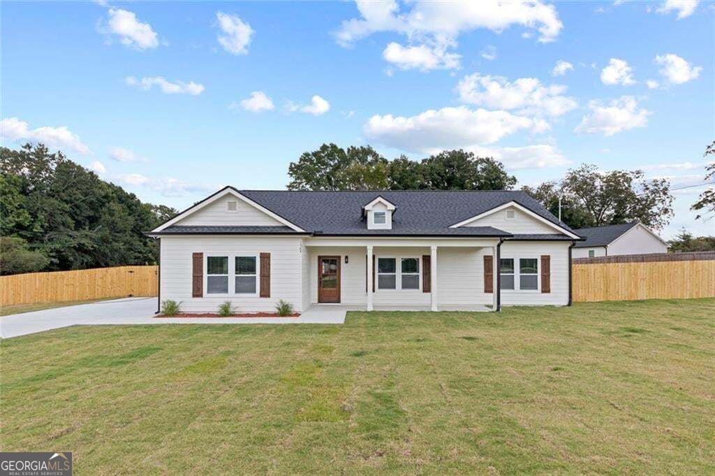 1564 Mcintosh Road Property Photo 1