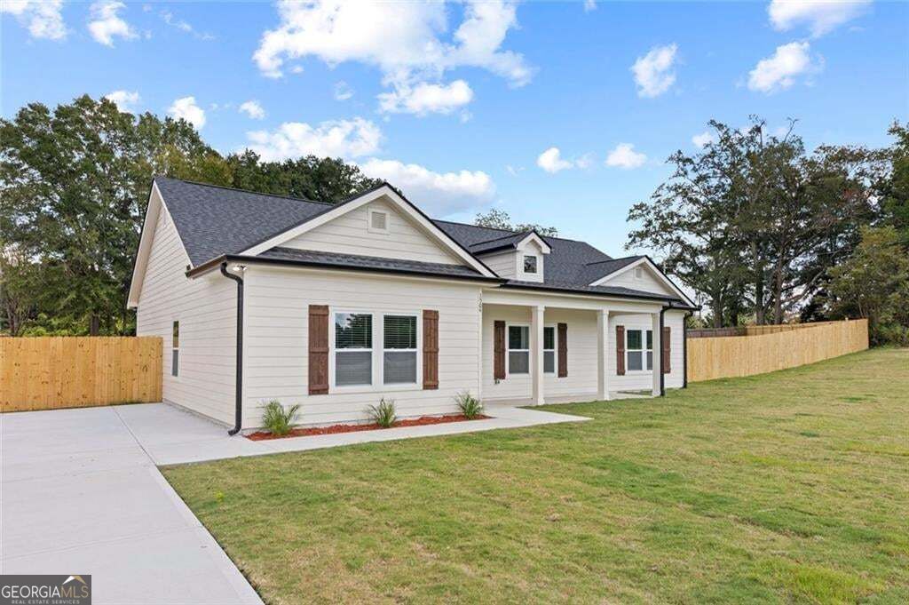 1564 Mcintosh Road Property Photo 2