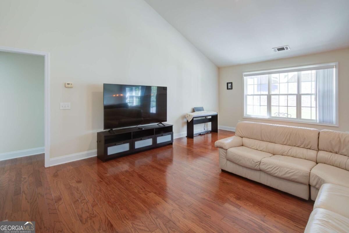 111 River Mill Lane Property Photo 14