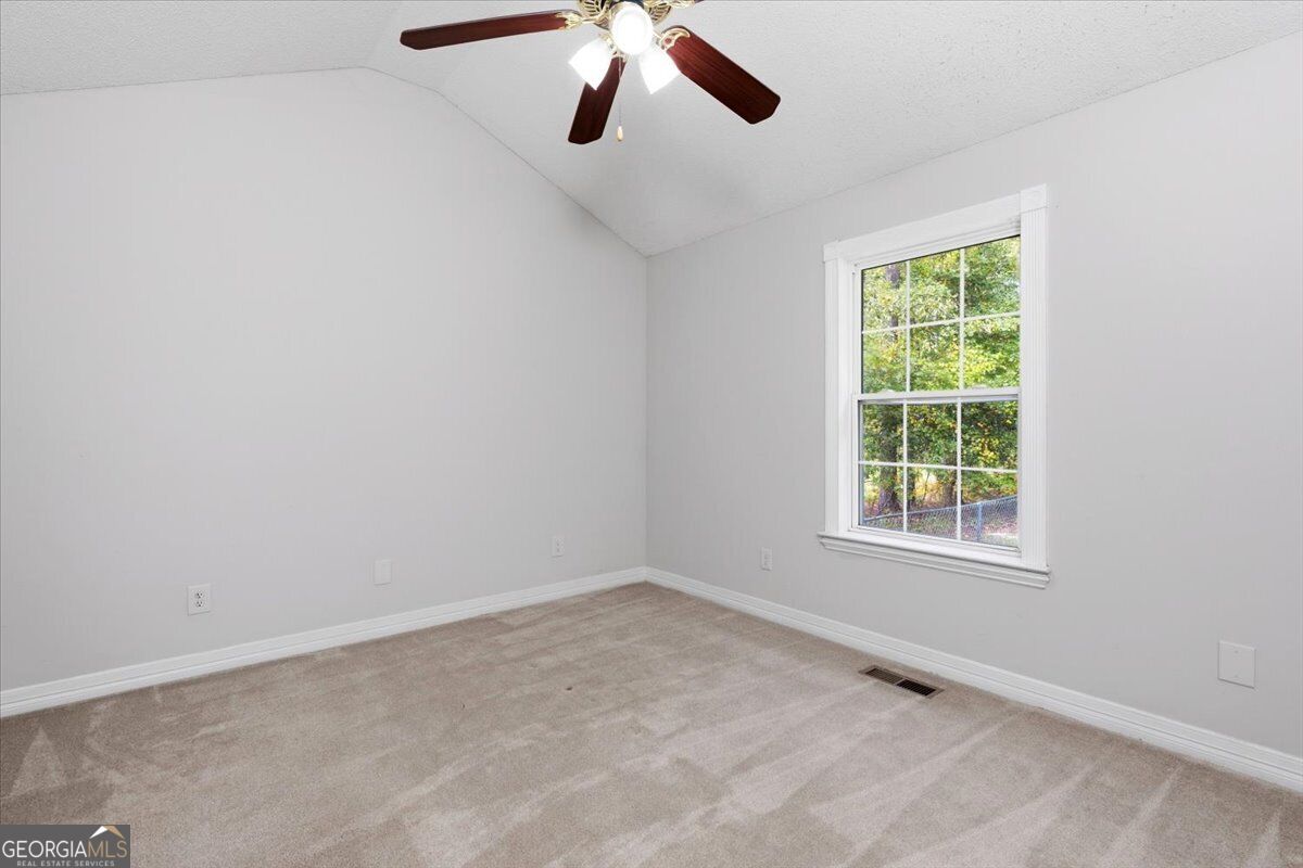241 Graystone Pointe Drive Property Photo 18