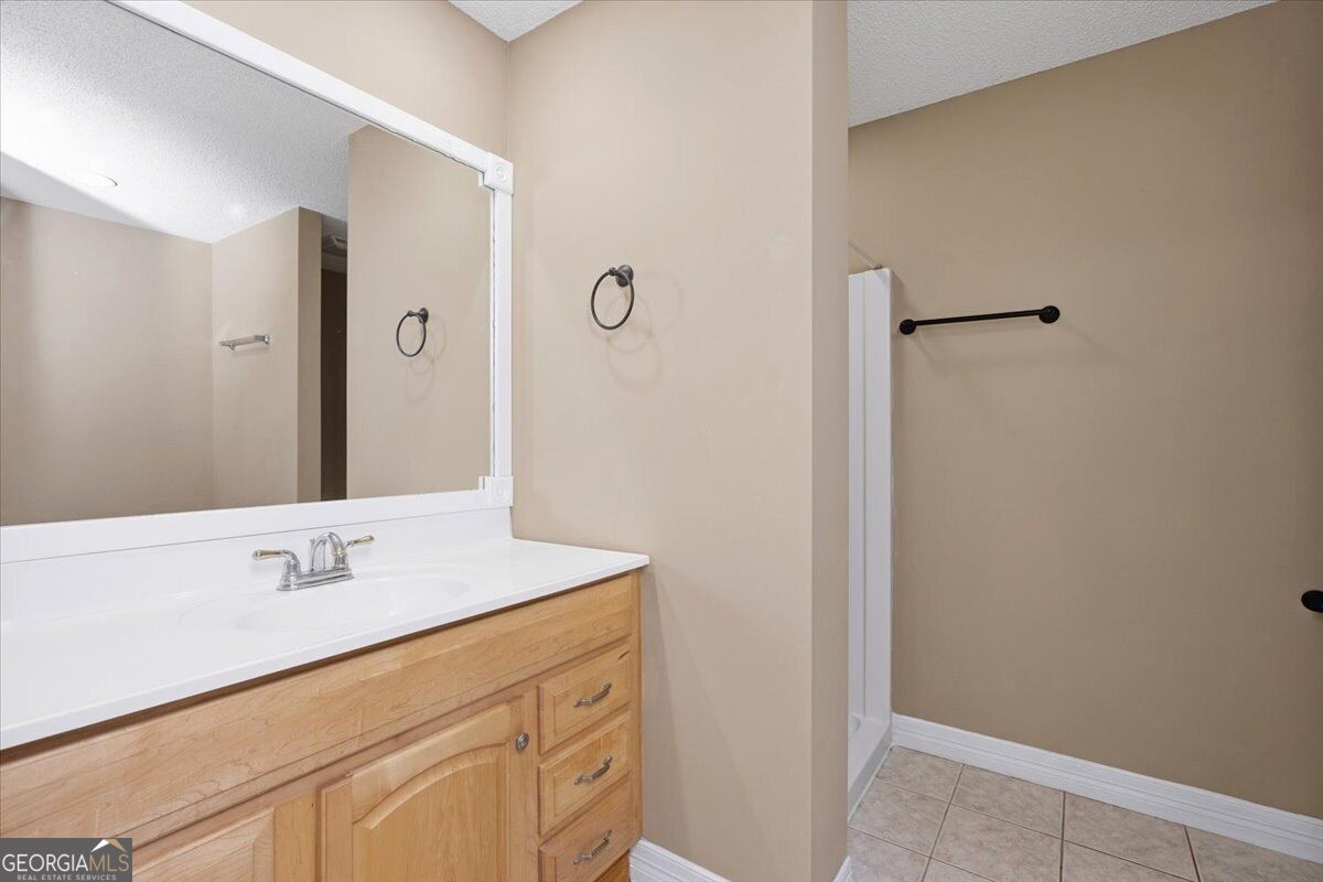 241 Graystone Pointe Drive Property Photo 20