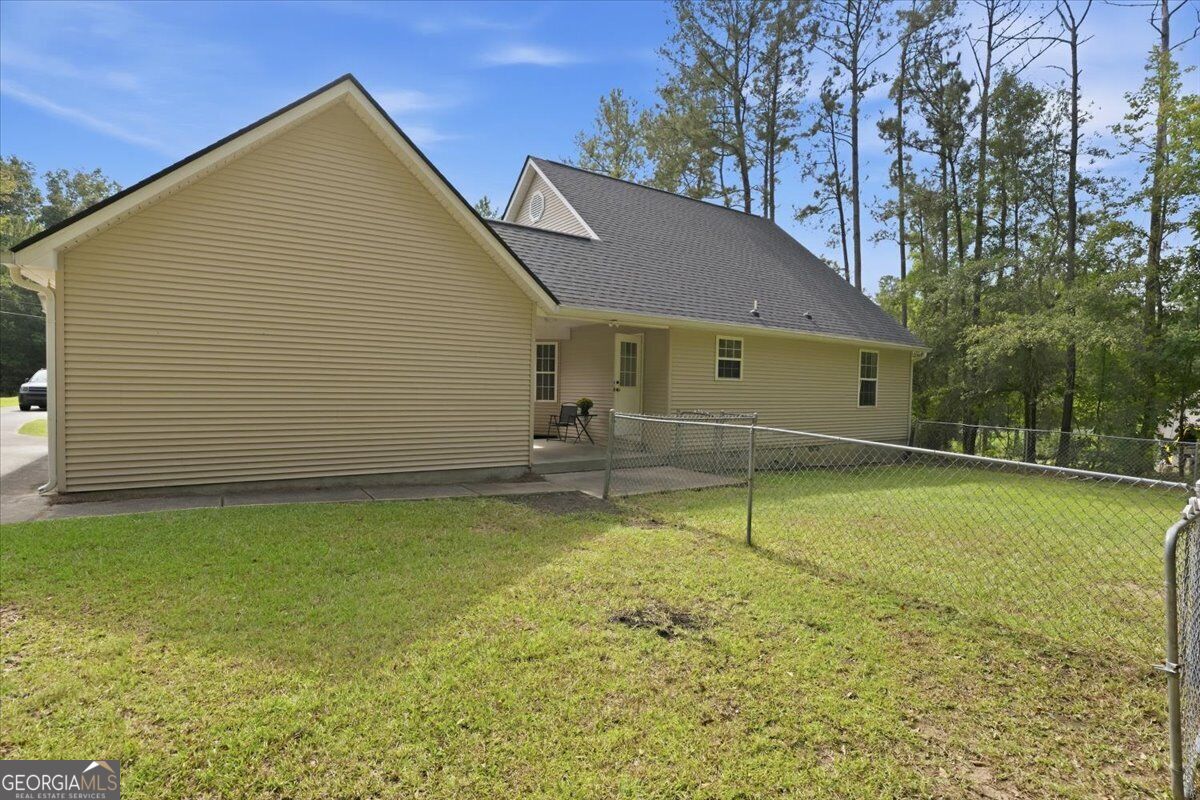 241 Graystone Pointe Drive Property Photo 28