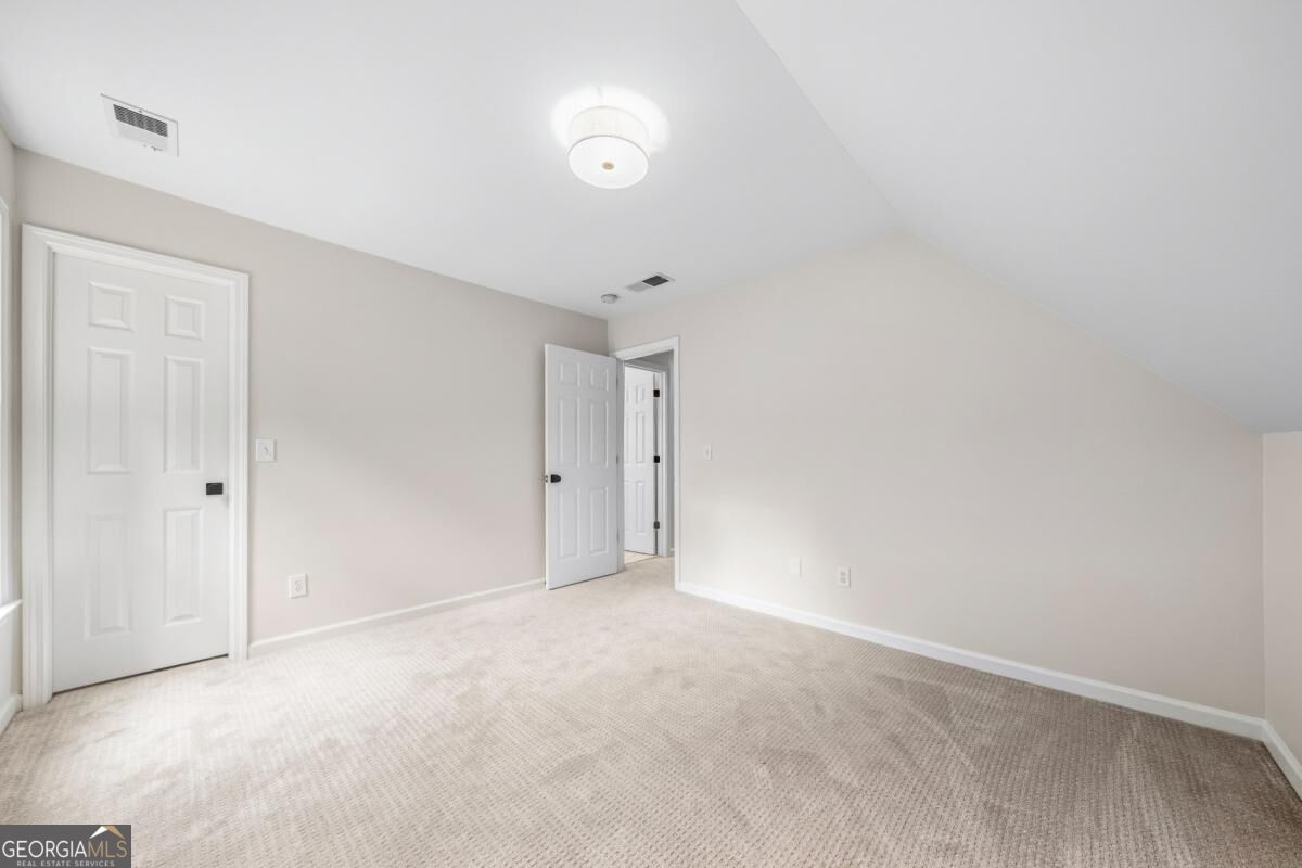 4052 Thornbrook Lane Property Photo 25
