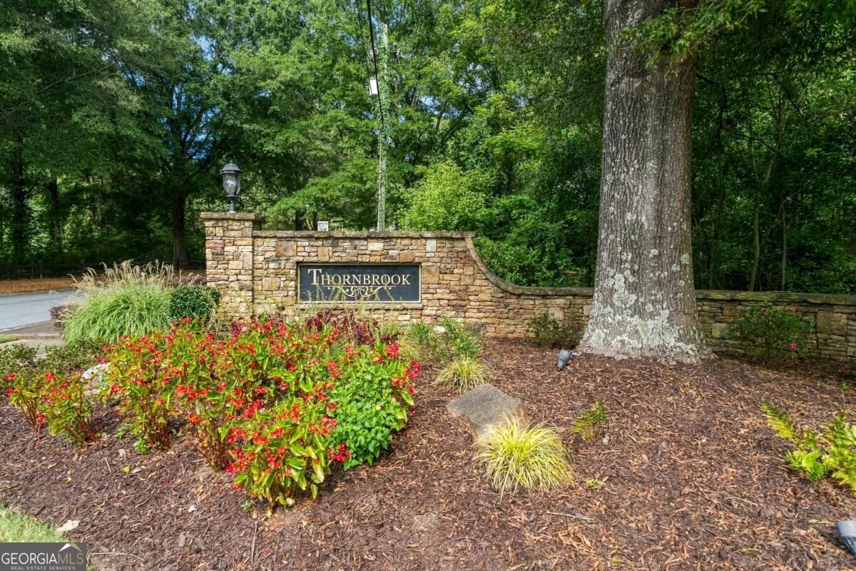 4052 Thornbrook Lane Property Photo 32
