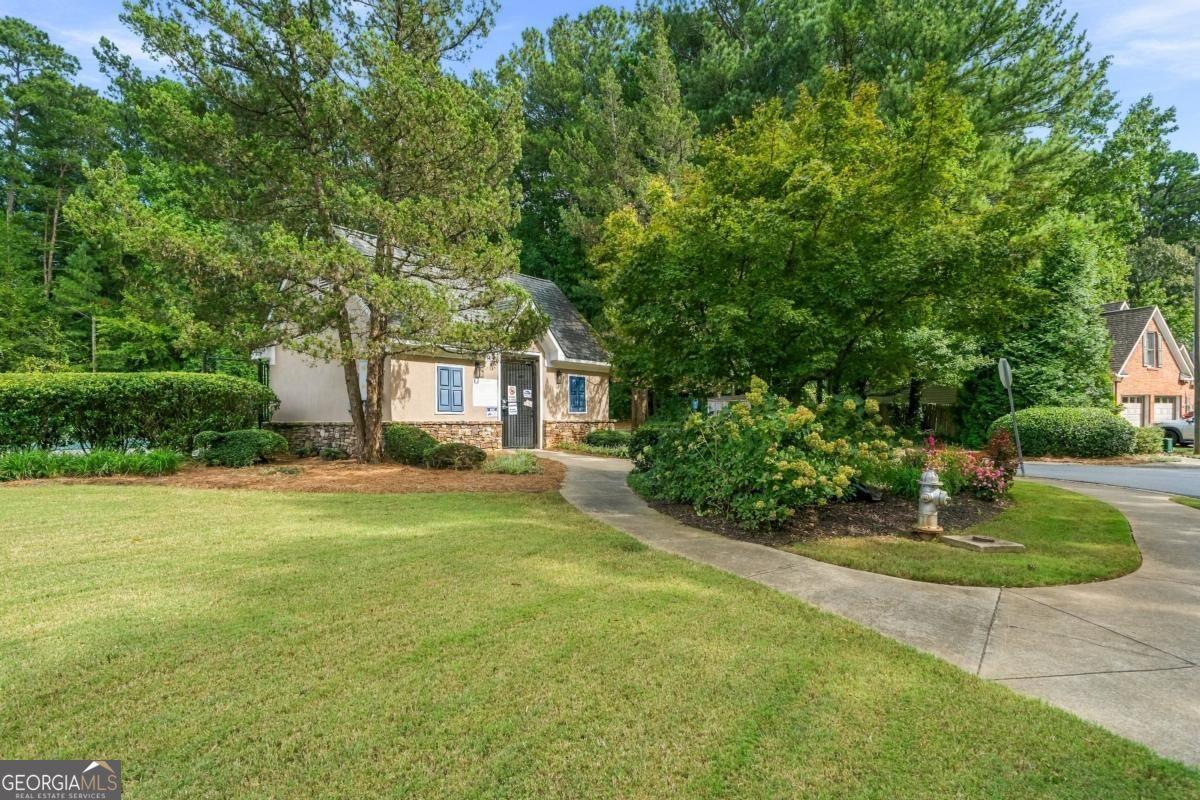 4052 Thornbrook Lane Property Photo 33