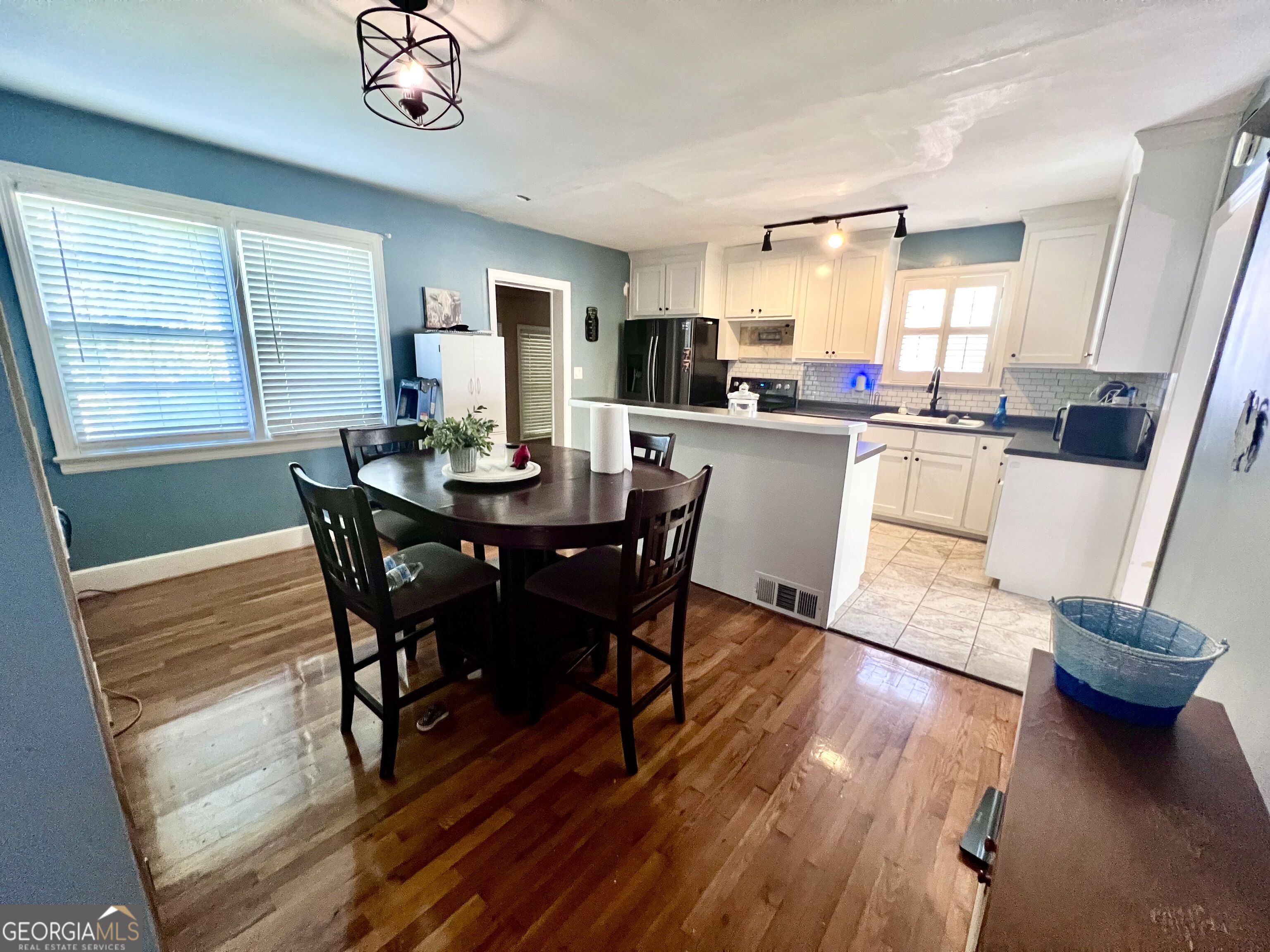 203 Teel Road Property Photo 12