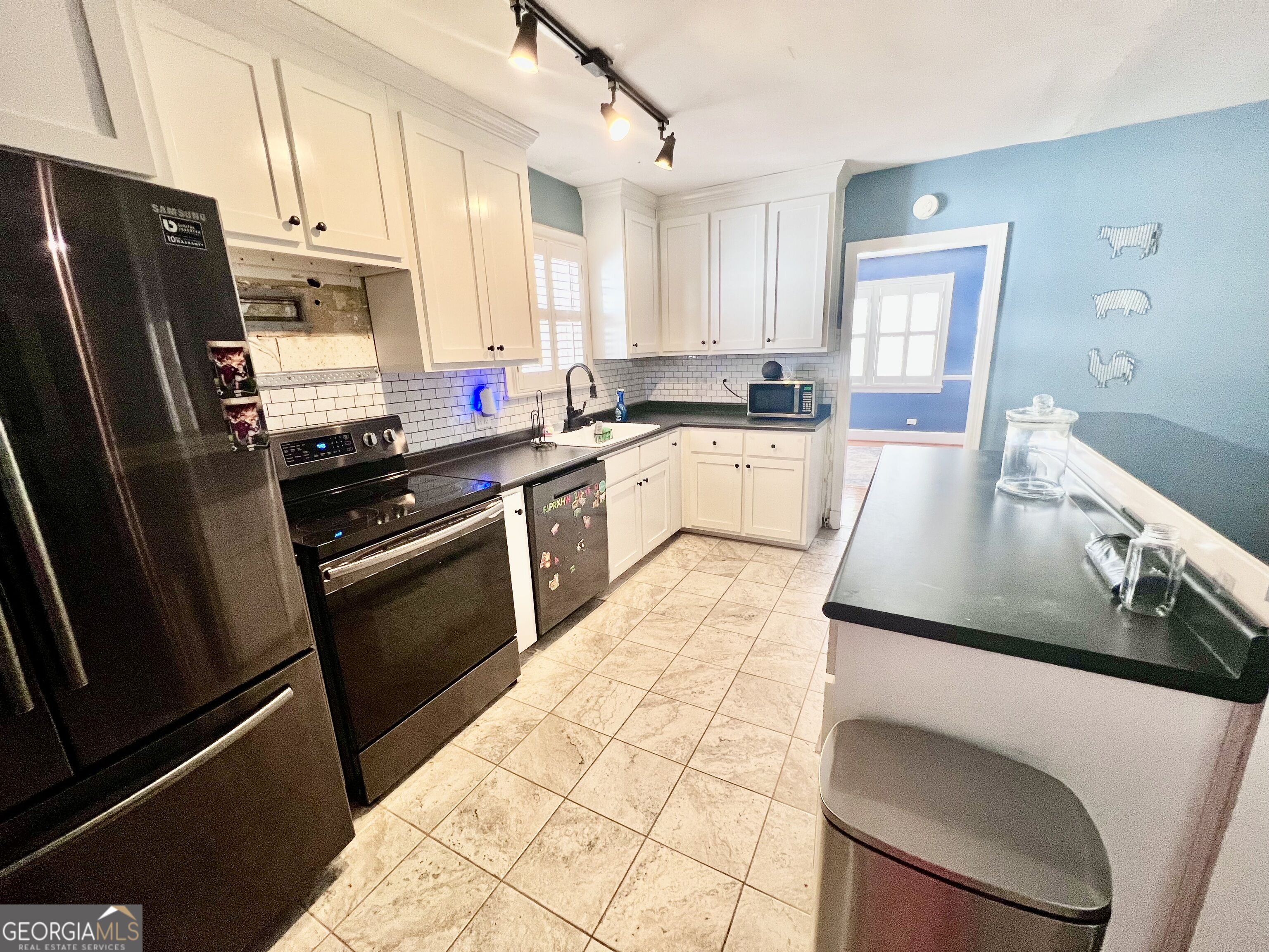 203 Teel Road Property Photo 14