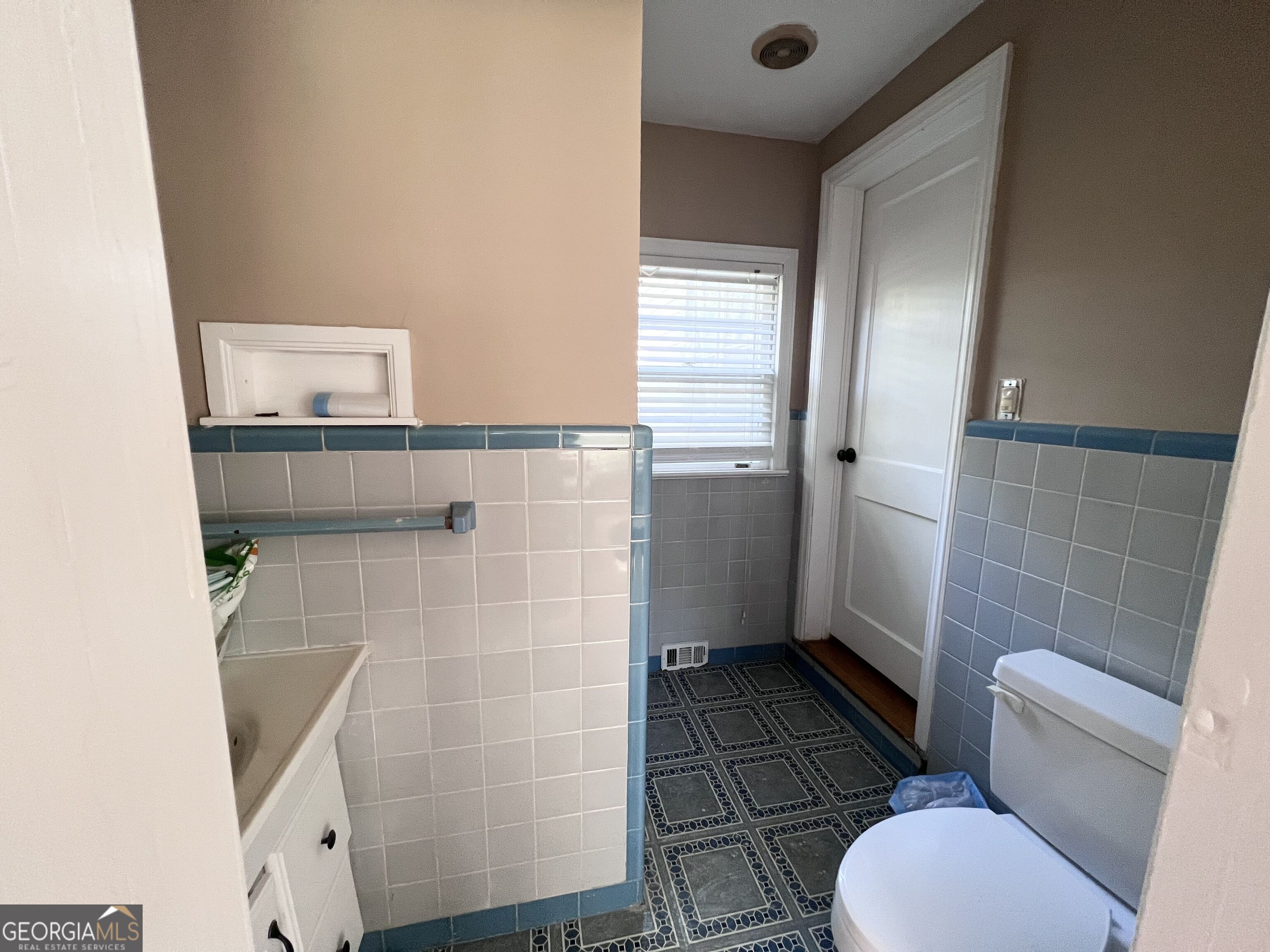 203 Teel Road Property Photo 23