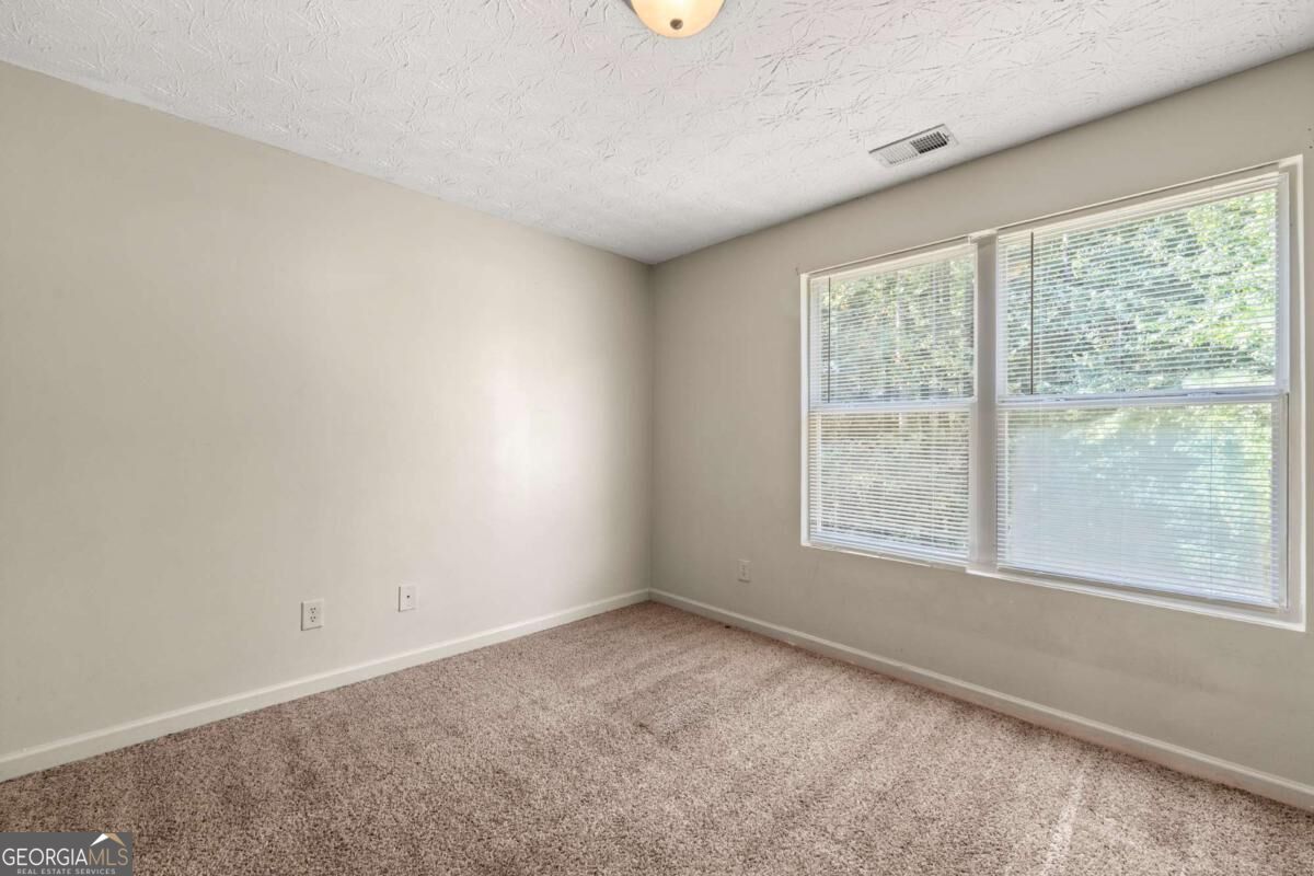 9202 Fairington Ridg Circle Property Photo 12