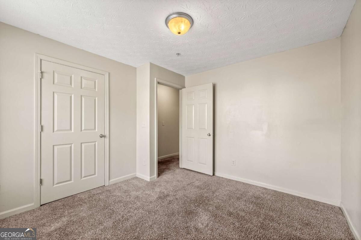 9202 Fairington Ridg Circle Property Photo 16
