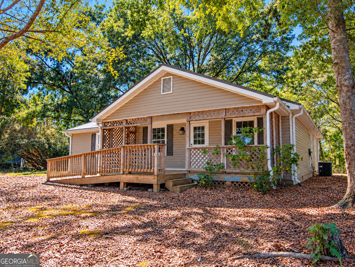 149 Keys Ferry Road Property Photo 2